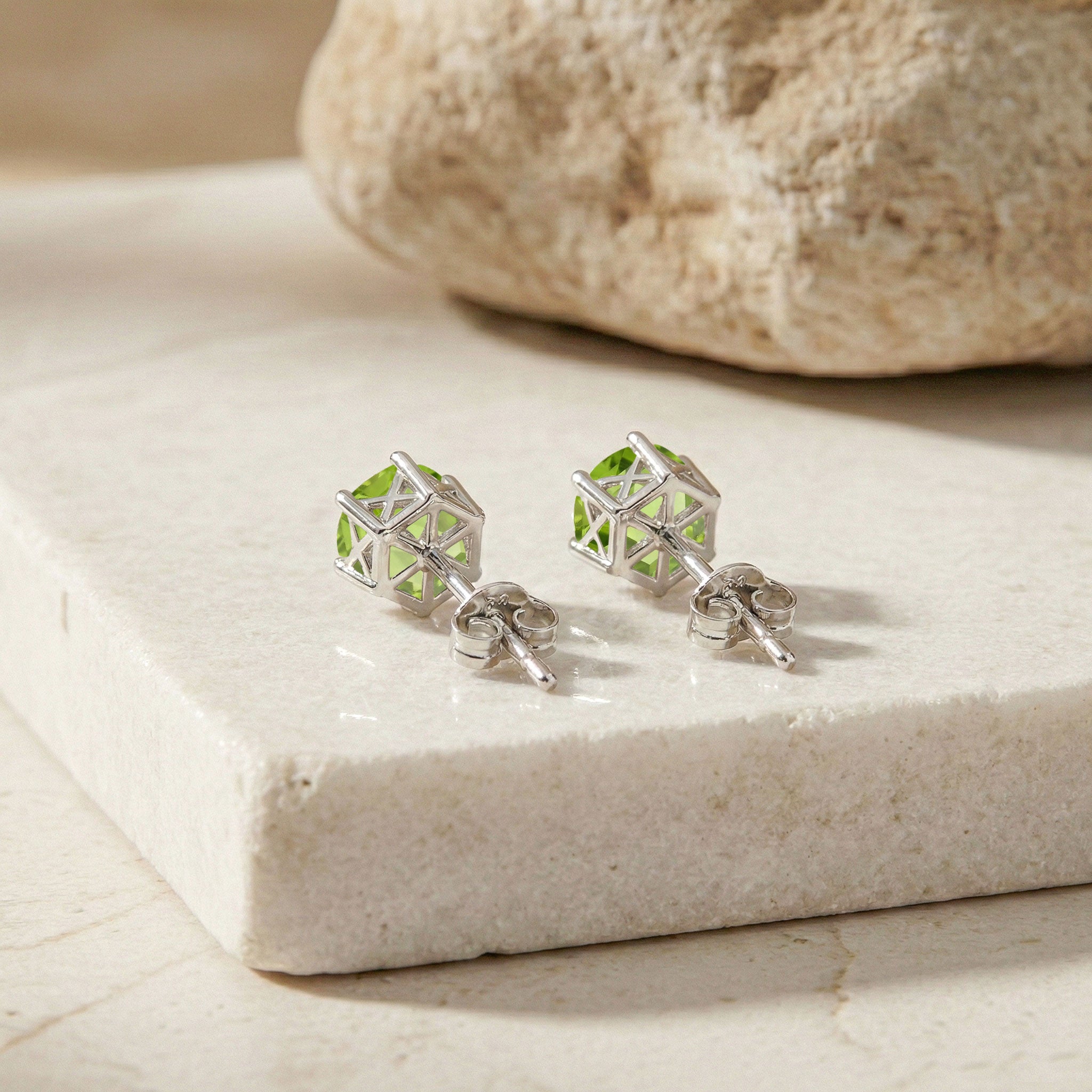 Peridot Hexagon Stud Earring in 925 Sterling Silver 6 MM 2ct