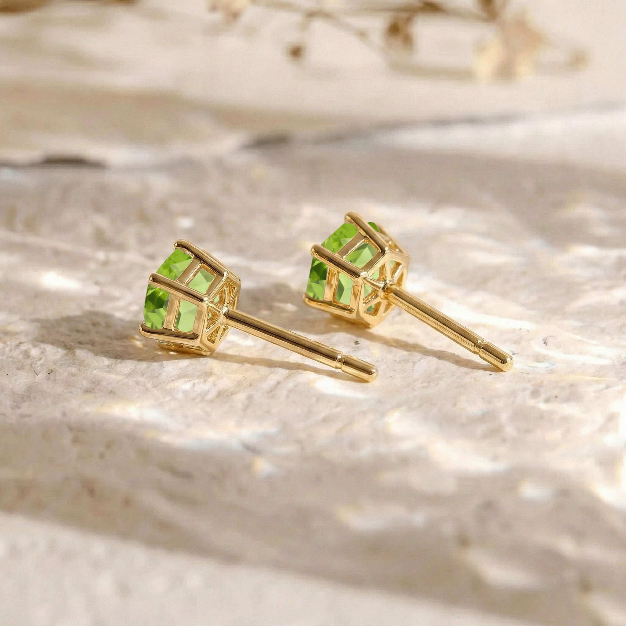 Peridot Hexagon Stud Earring in 925 Sterling Silver 6 MM 2ct