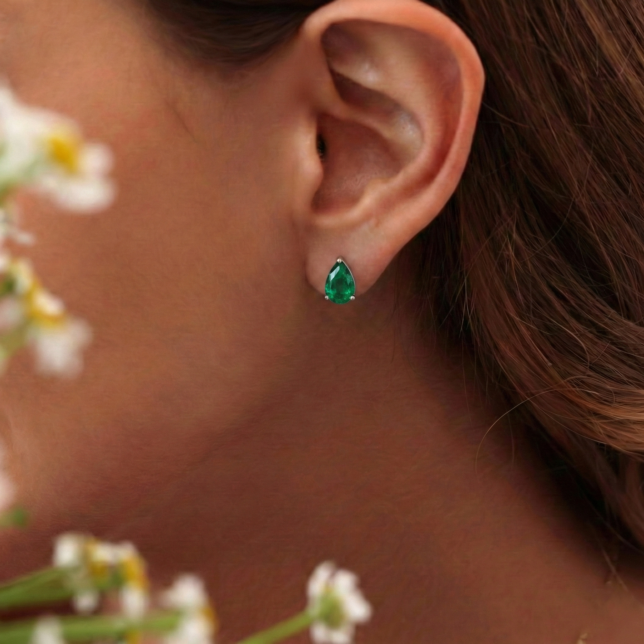 Emerald Pear Solitaire Stud Earring in 925 Sterling Silver 10X8 MM 5.35ct
