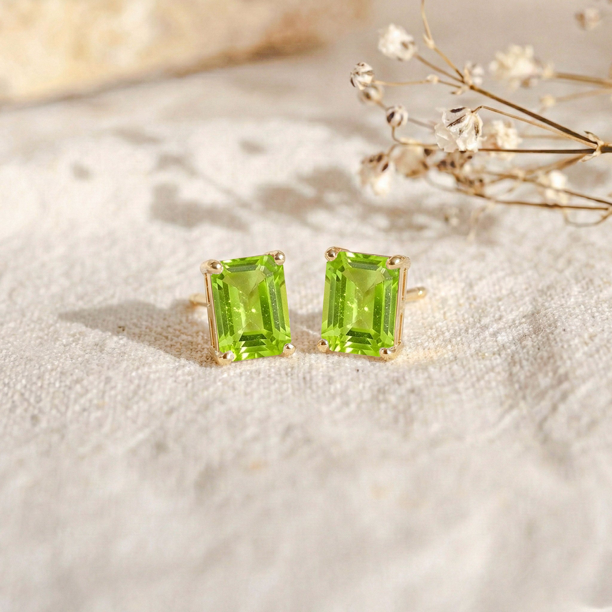 Luxury Peridot Octagon Stud Earrings in 925 Sterling Silver 5.35ct
