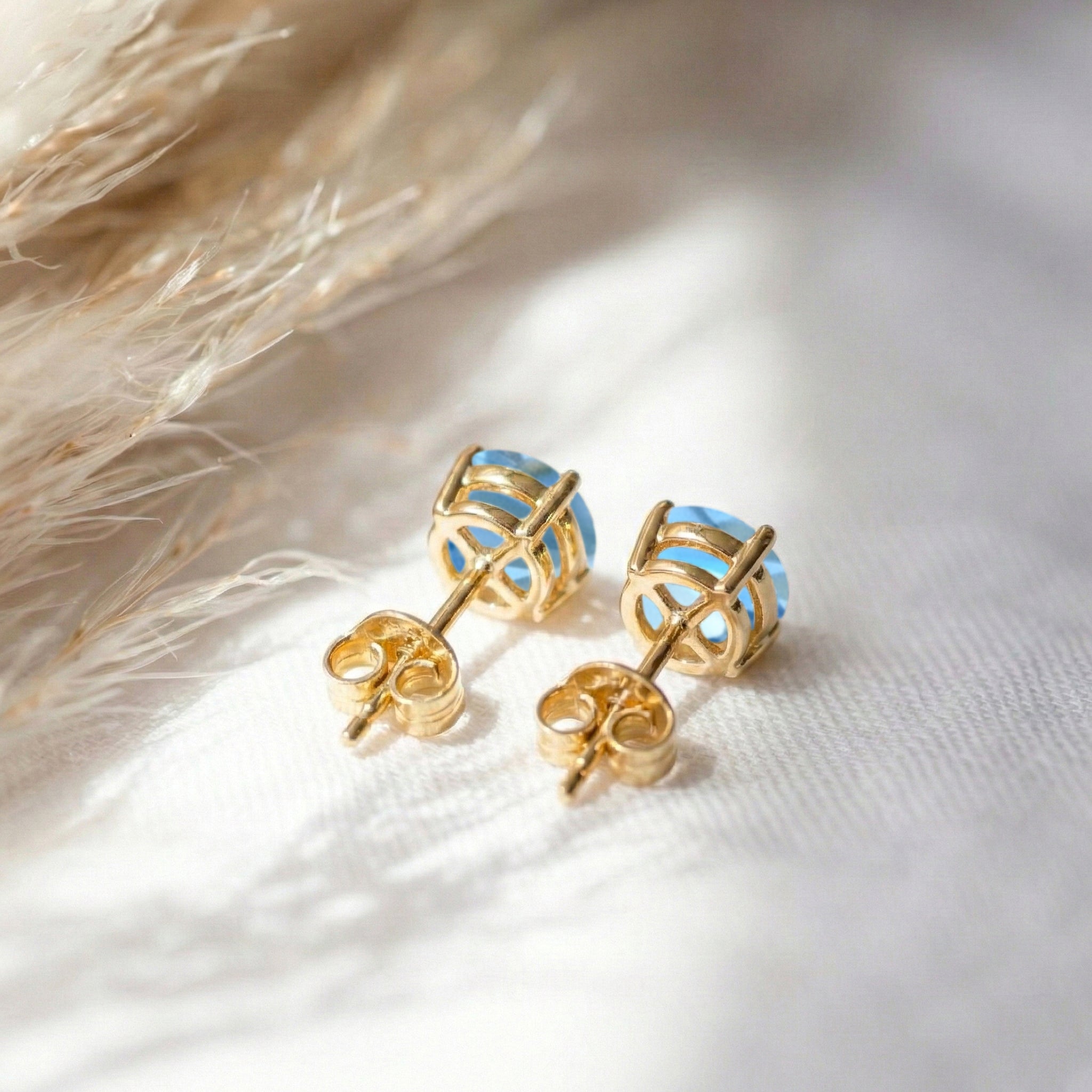 Blue Topaz Round Stud Earrings in 925 Sterling Silver 5.15ct