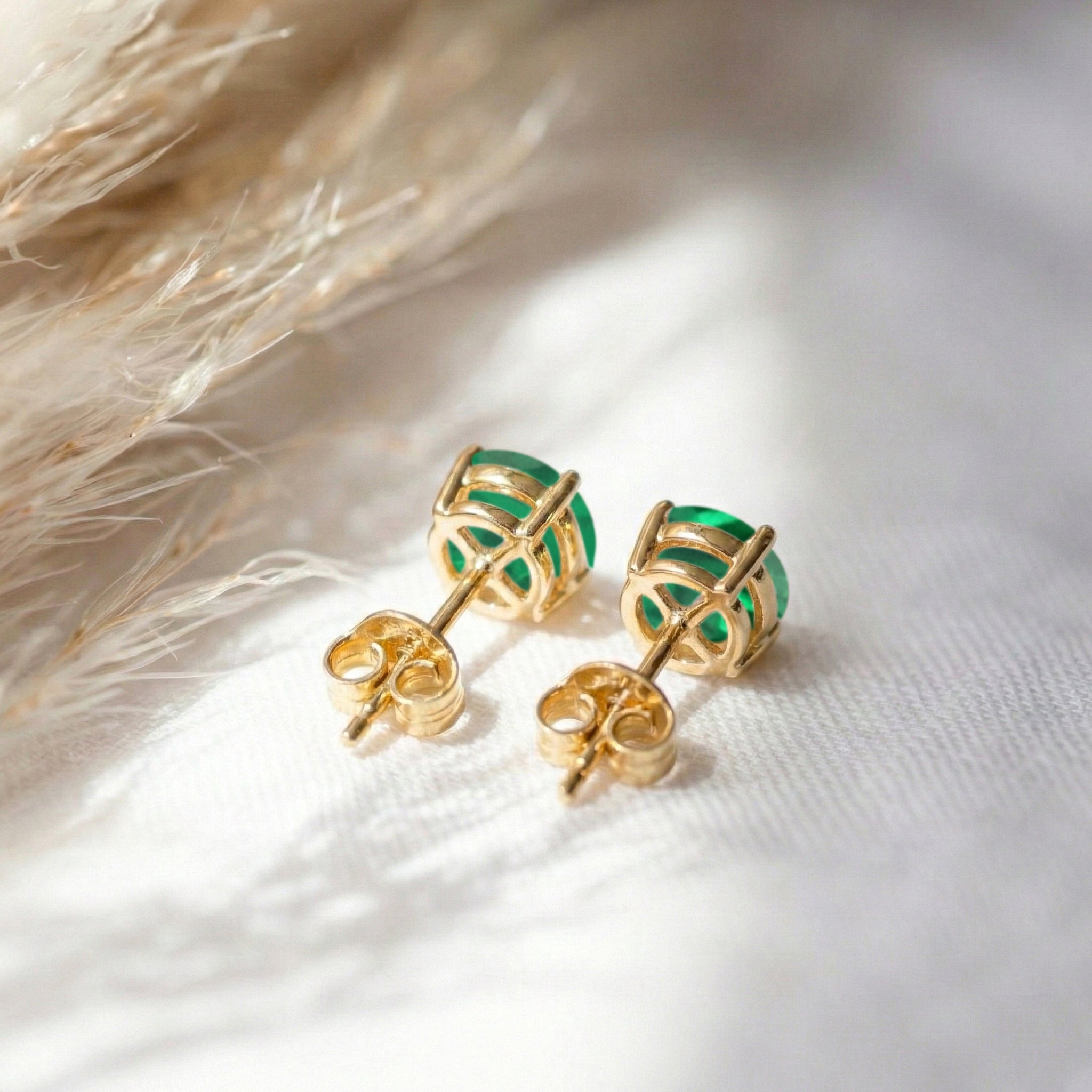 Emerald Round Stud Earrings in 925 Sterling Silver 5.15ct