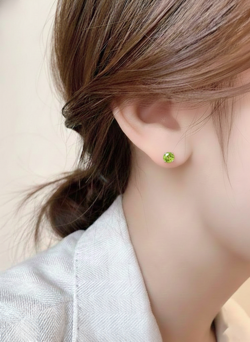 Peridot Round Stud Earrings in 925 Sterling Silver 5.15ct