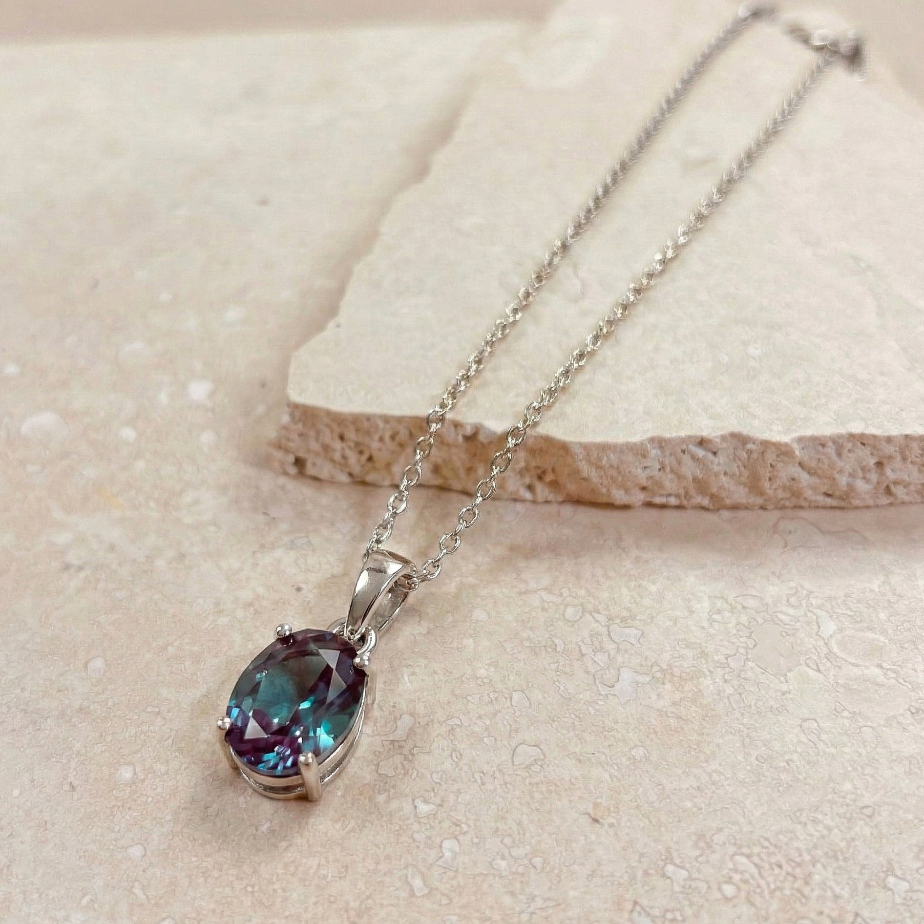 Alexandrite Solitaire Pendant Necklace in 925 Sterling Silver 9x7 MM 1.4ct