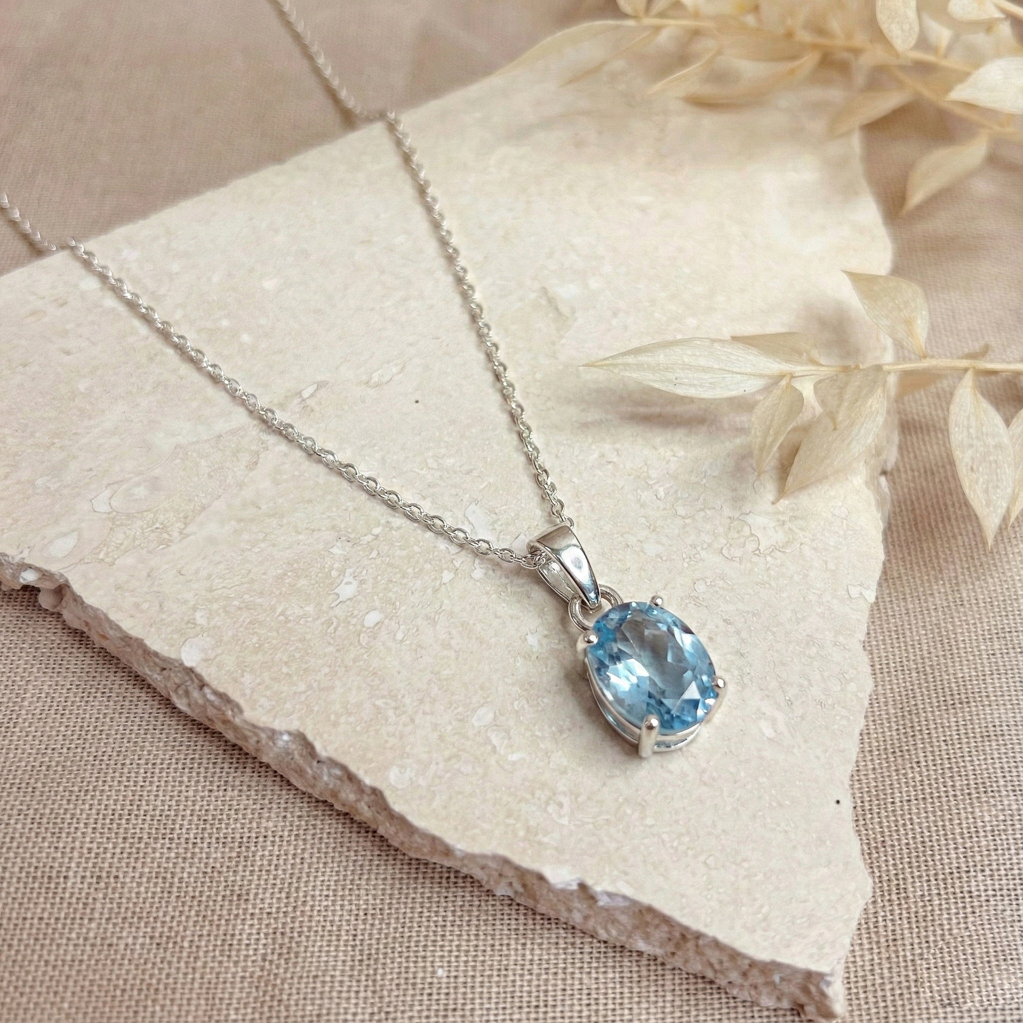 Aquamarine Solitaire Pendant Necklace in 925 Sterling Silver 9x7 MM 1.4ct
