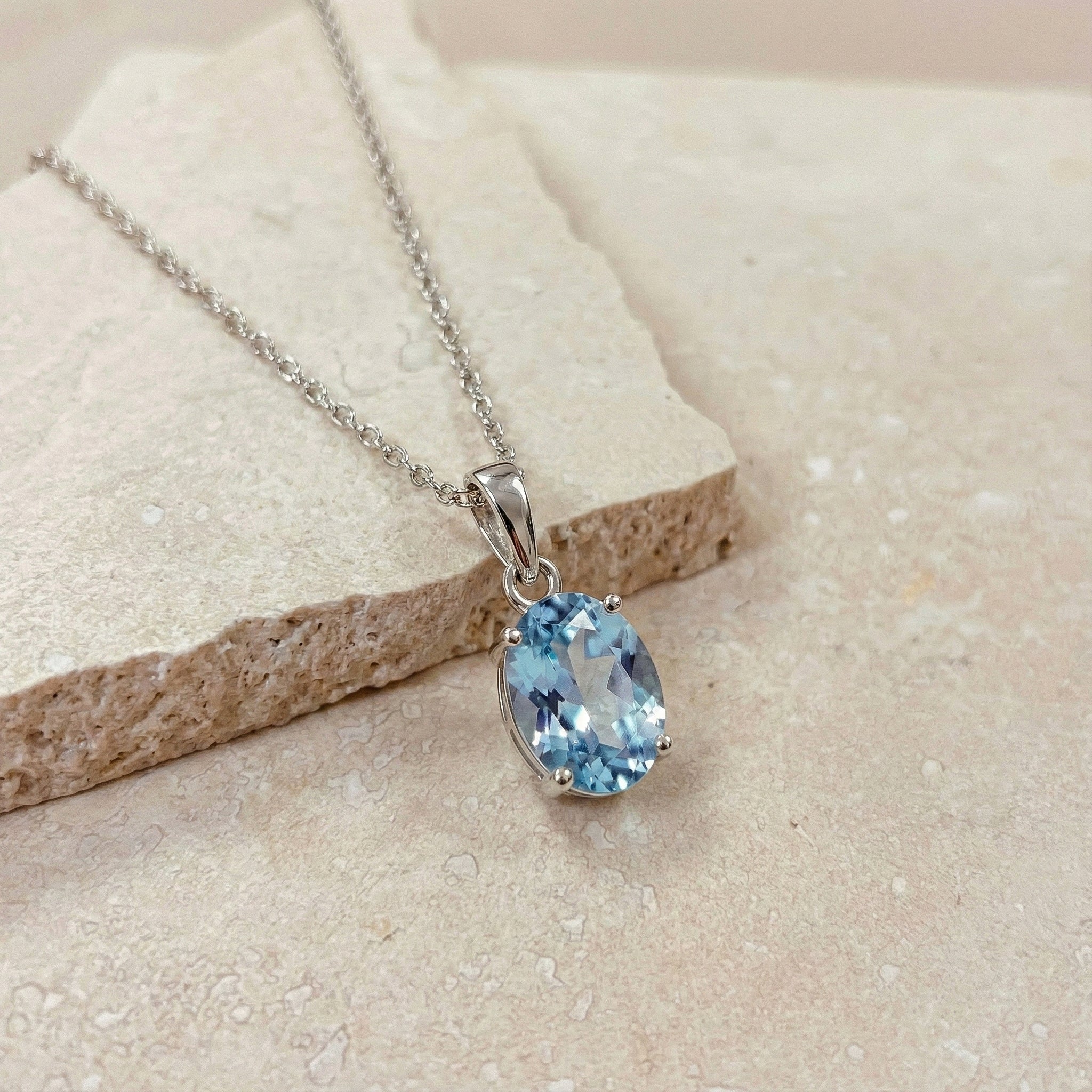 Aquamarine Solitaire Pendant Necklace in 925 Sterling Silver 9x7 MM 1.4ct