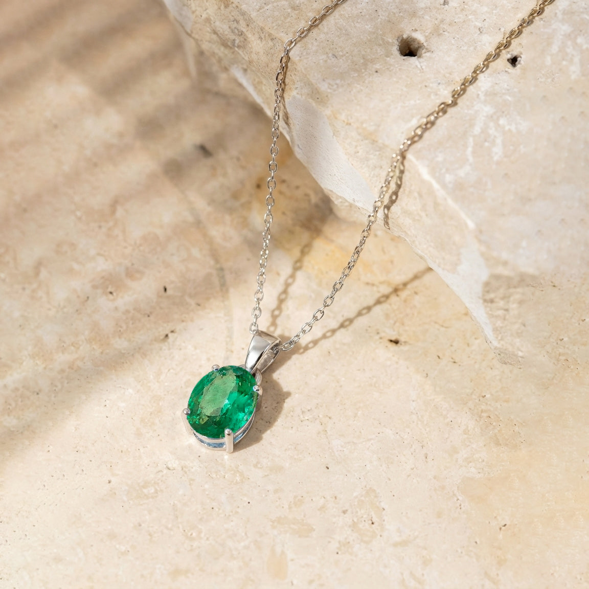 Emerald Solitaire Pendant Necklace in 925 Sterling Silver 9x7 MM 1.4ct