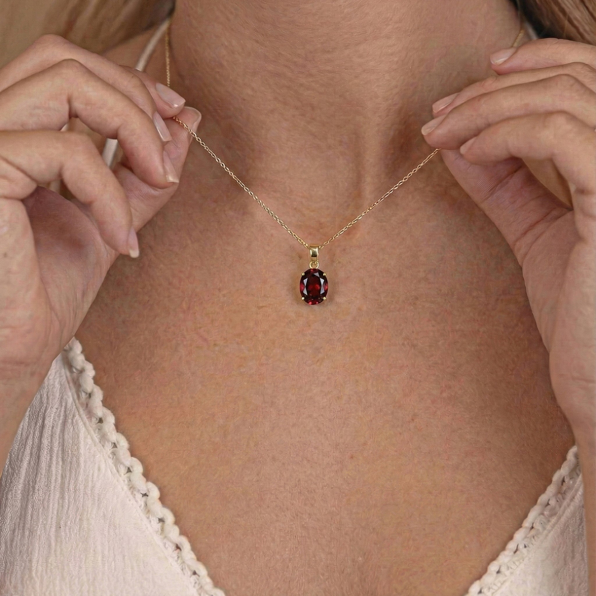 Garnet Solitaire Pendant Necklace in 925 Sterling Silver 9x7 MM 1.4ct