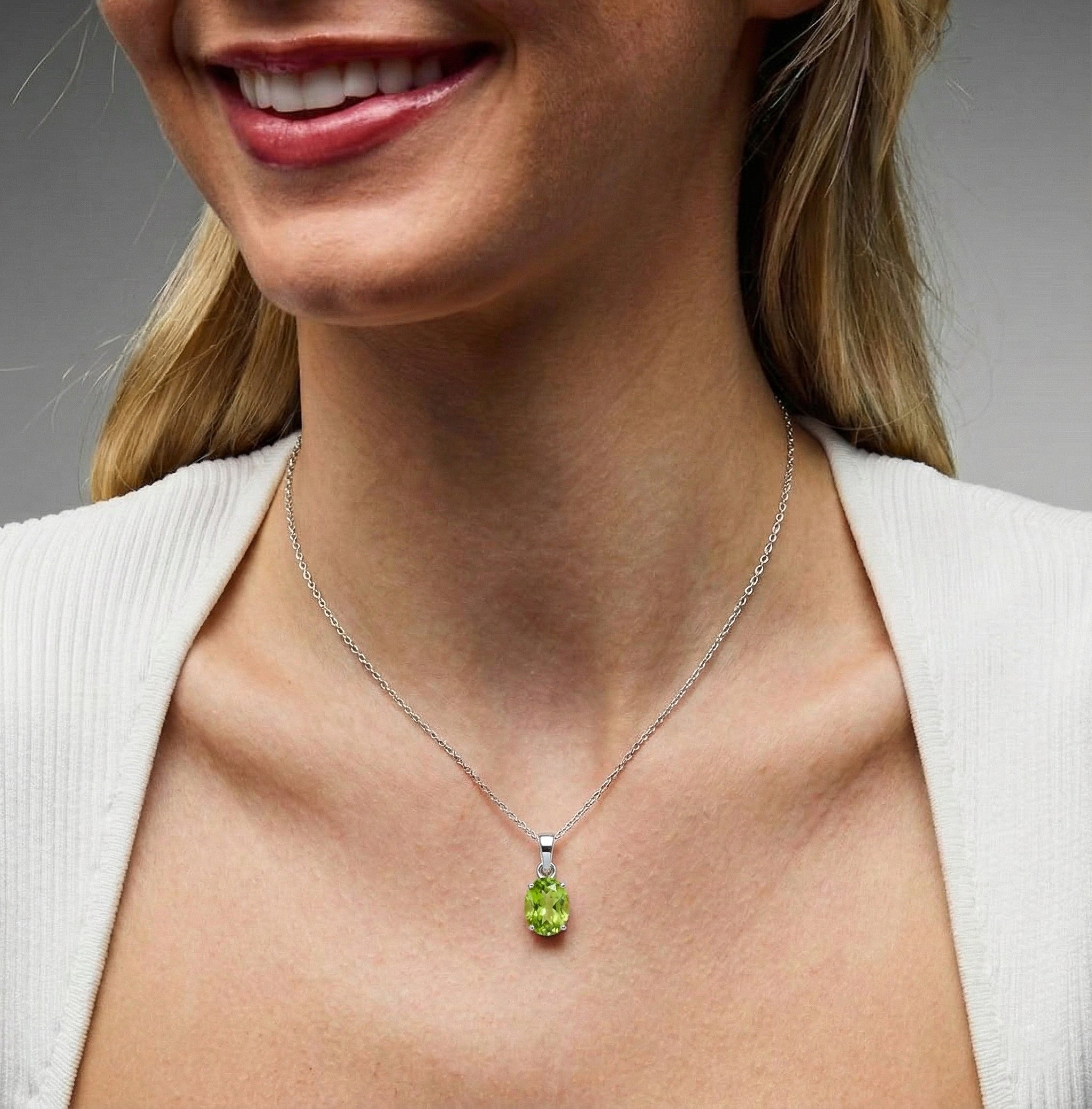 Peridot Solitaire Pendant Necklace in 925 Sterling Silver 9x7 MM 1.4ct