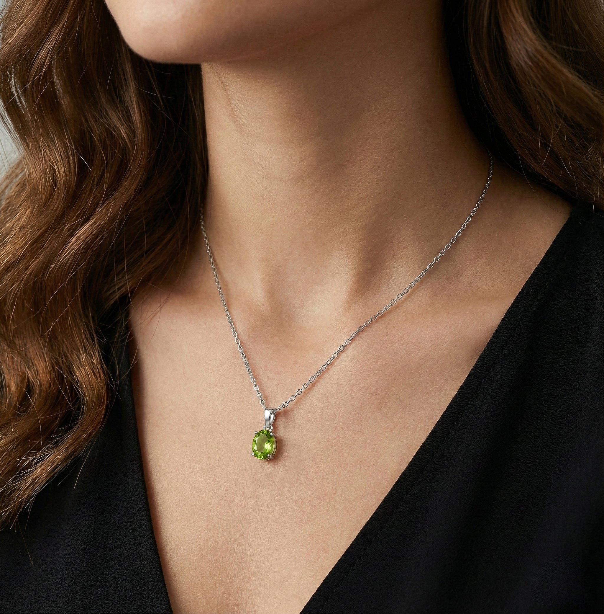 Peridot Solitaire Pendant Necklace in 925 Sterling Silver 9x7 MM 1.4ct