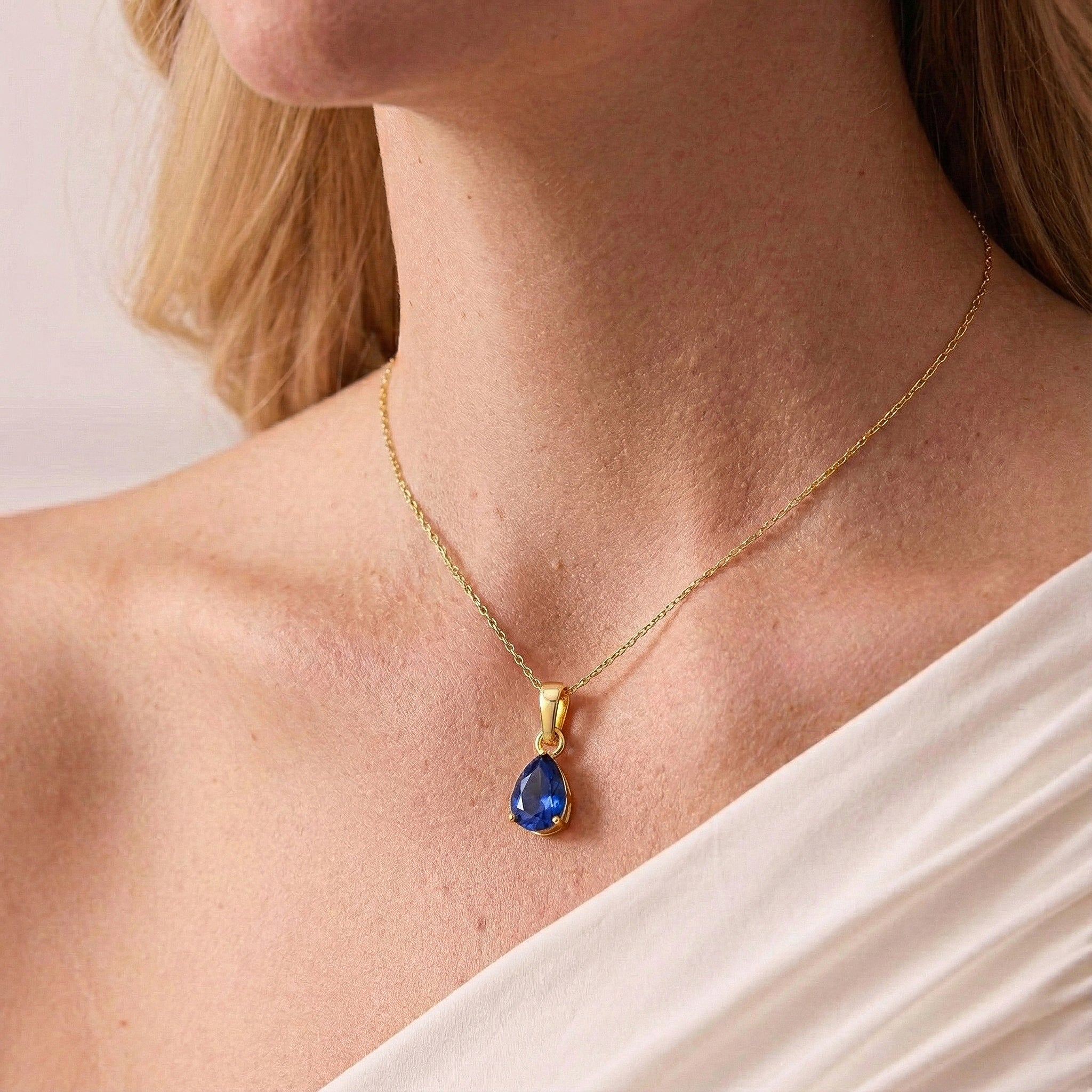 Blue Sapphire Pear Solitaire Teardrop Pendant Necklace in 925 Sterling Silver 9x7 MM 1.4ct