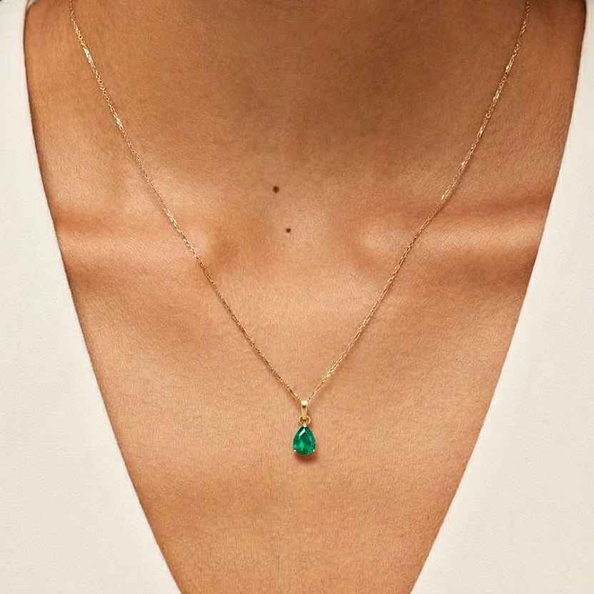 Emerald Pear Solitaire Teardrop Pendant Necklace in Yellow Gold Plated 9x7 MM 1.4ct