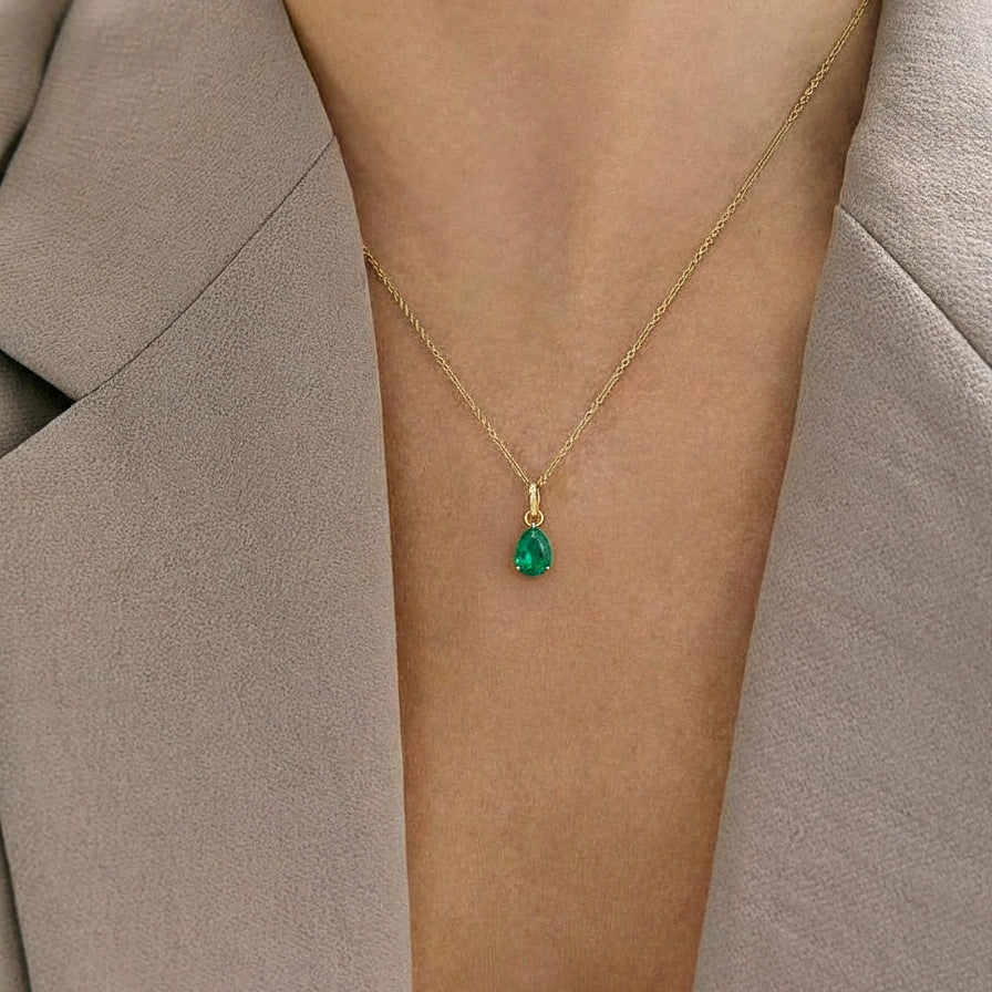 Emerald Pear Solitaire Teardrop Pendant Necklace in Yellow Gold Plated 9x7 MM 1.4ct