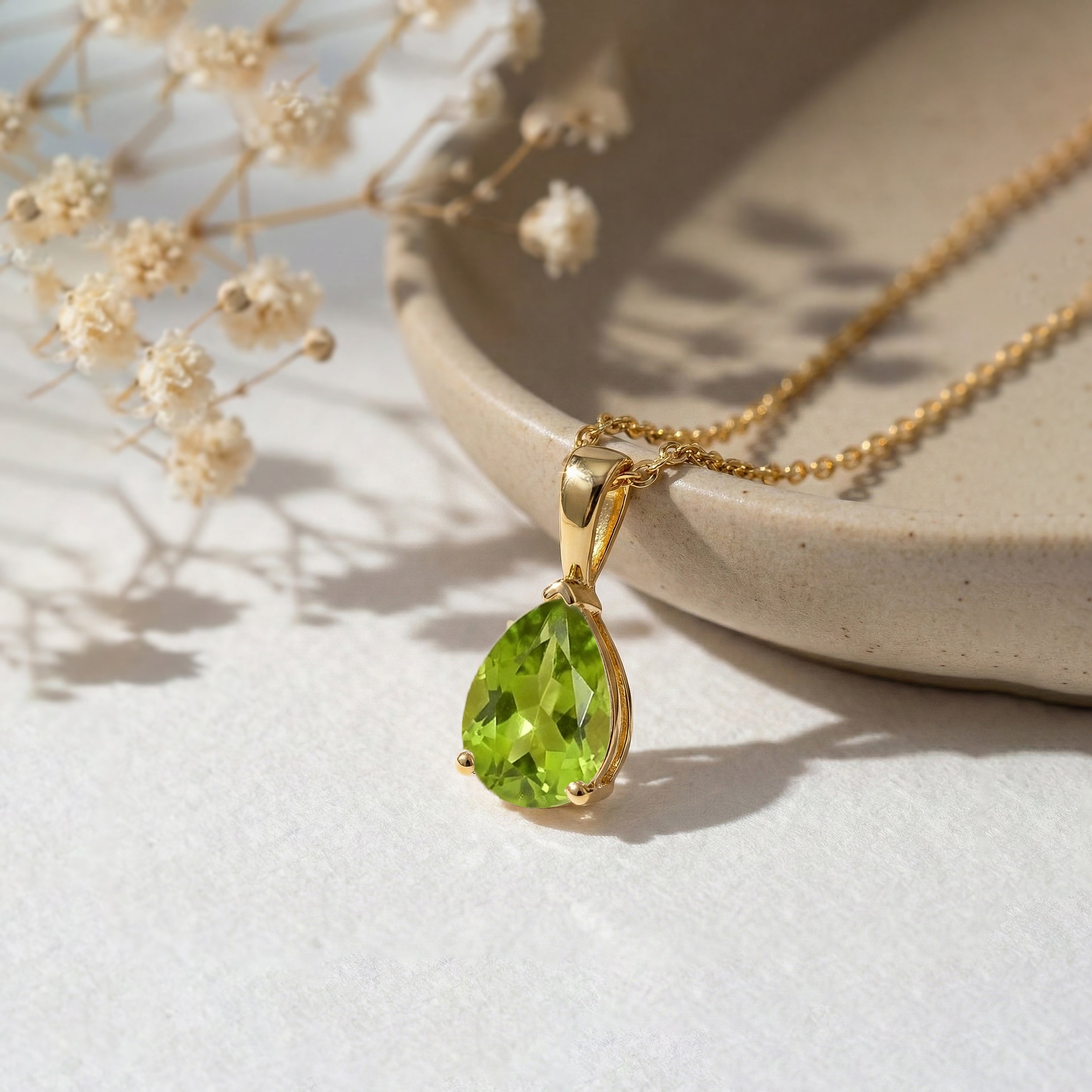 Peridot Pear Solitaire Teardrop Pendant Necklace in 925 Sterling Silver 9x7 MM 1.4ct