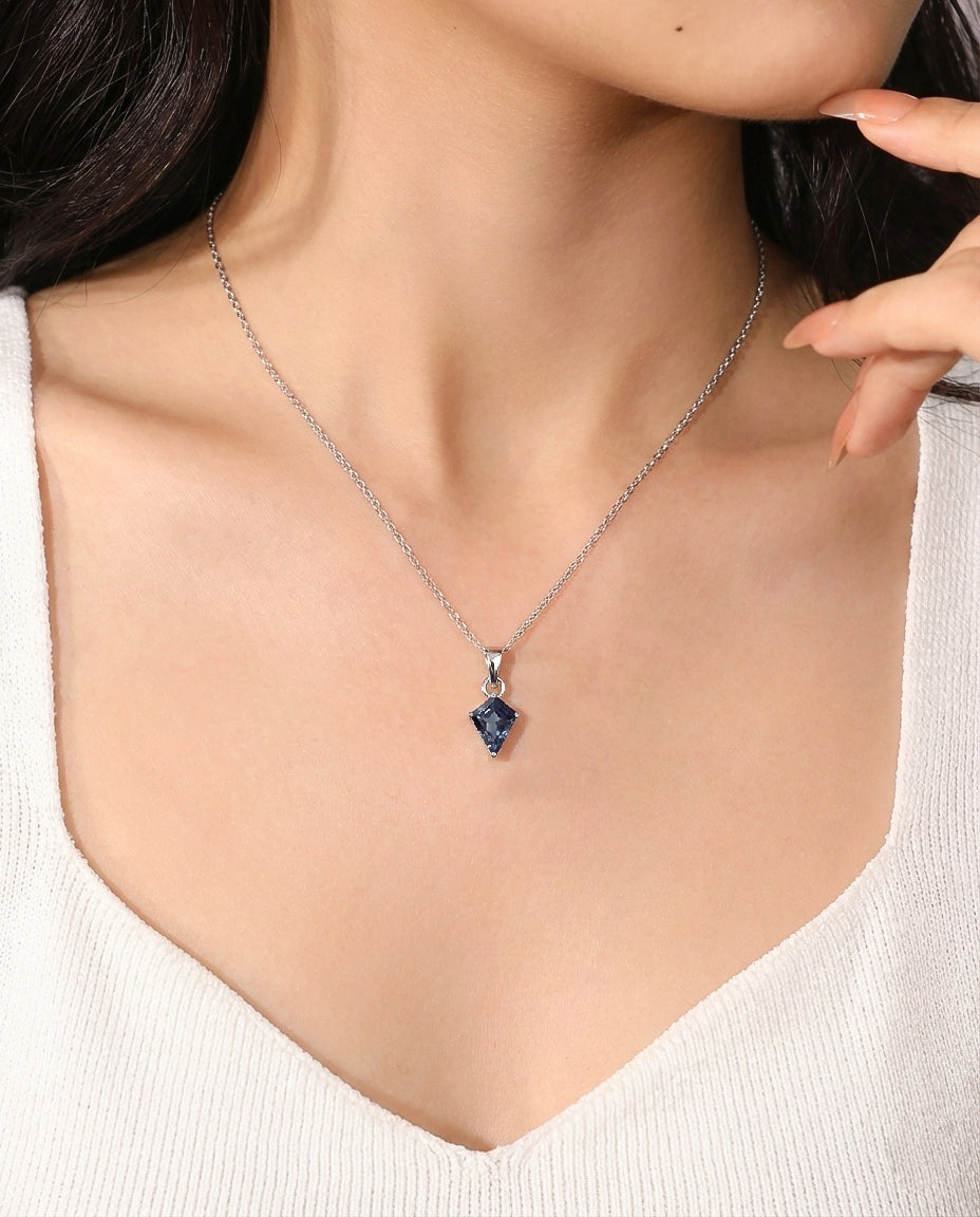 Alexandrite Kite Solitaire Pendant Necklace in 925 Sterling Silver 1.4ct