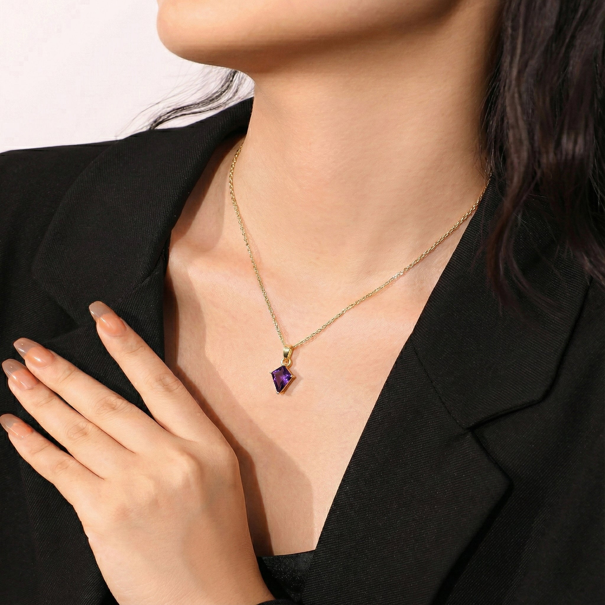 Amethyst Kite Solitaire Pendant Necklace in Yellow Gold Plated 1.4ct