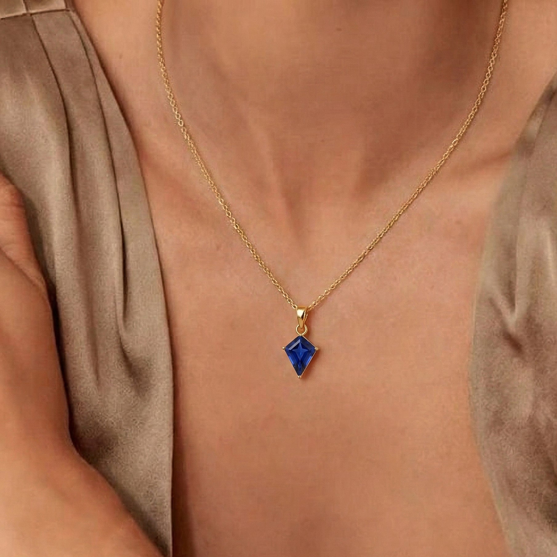 Blue Sapphire Kite Solitaire Pendant Necklace in Yellow Gold Plated 1.4ct