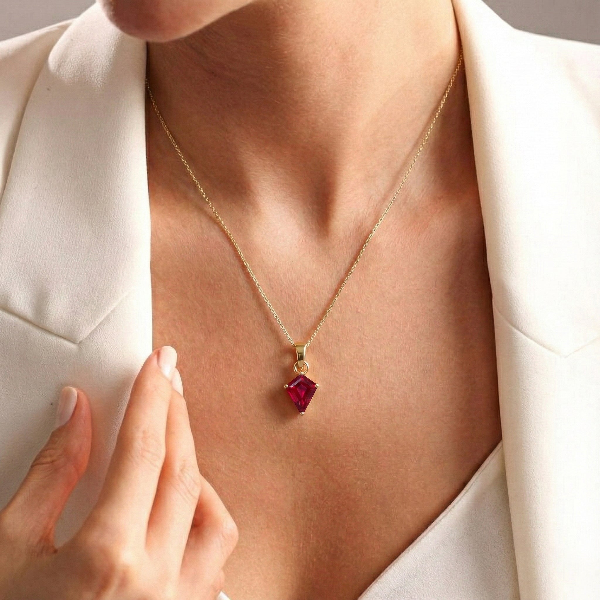 Ruby Kite Solitaire Pendant Necklace in 925 Sterling Silver 1.4ct