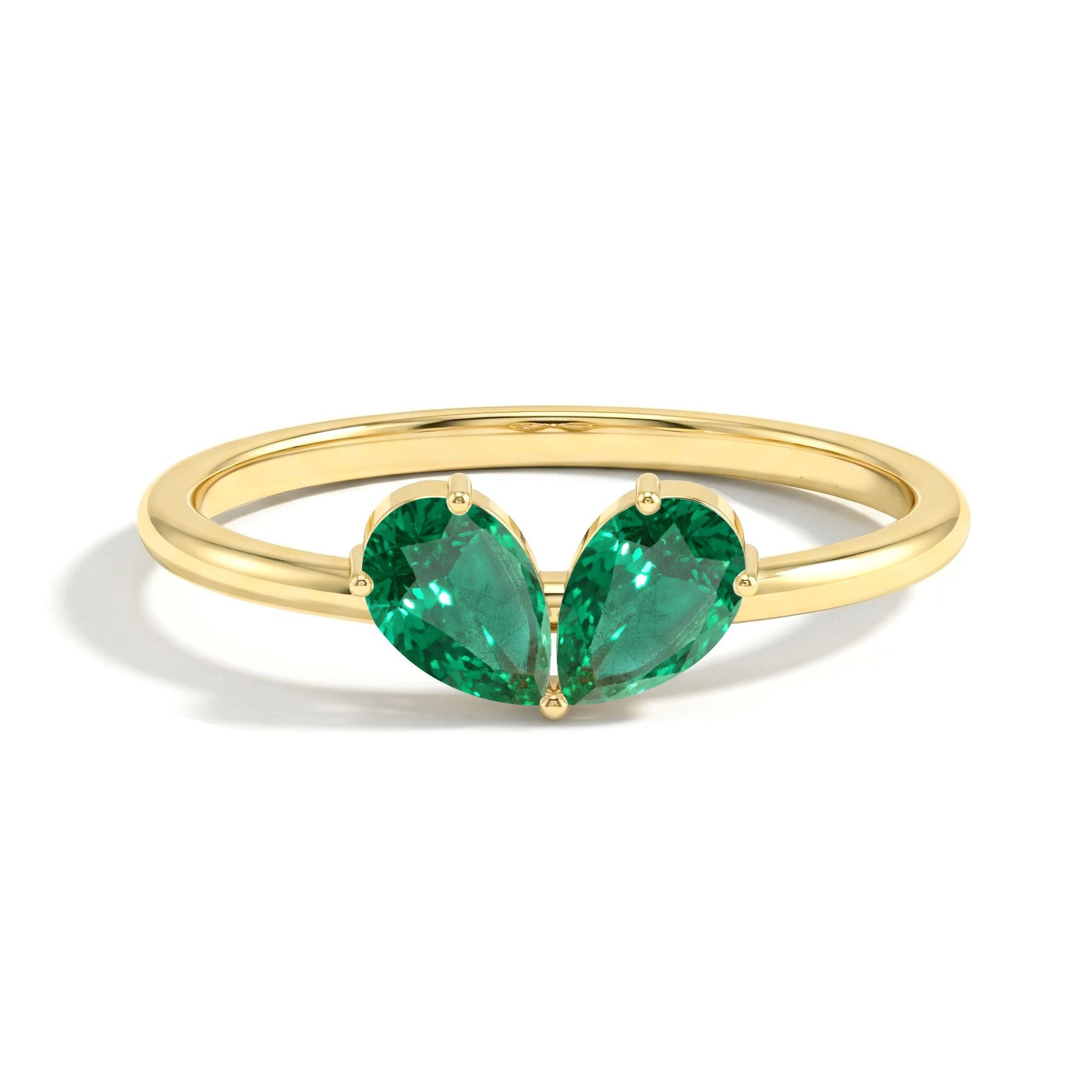 Emerald Gemstone Pear Shpaed Ring for her in 925 Sterling Silver and Yellow Gold Filled