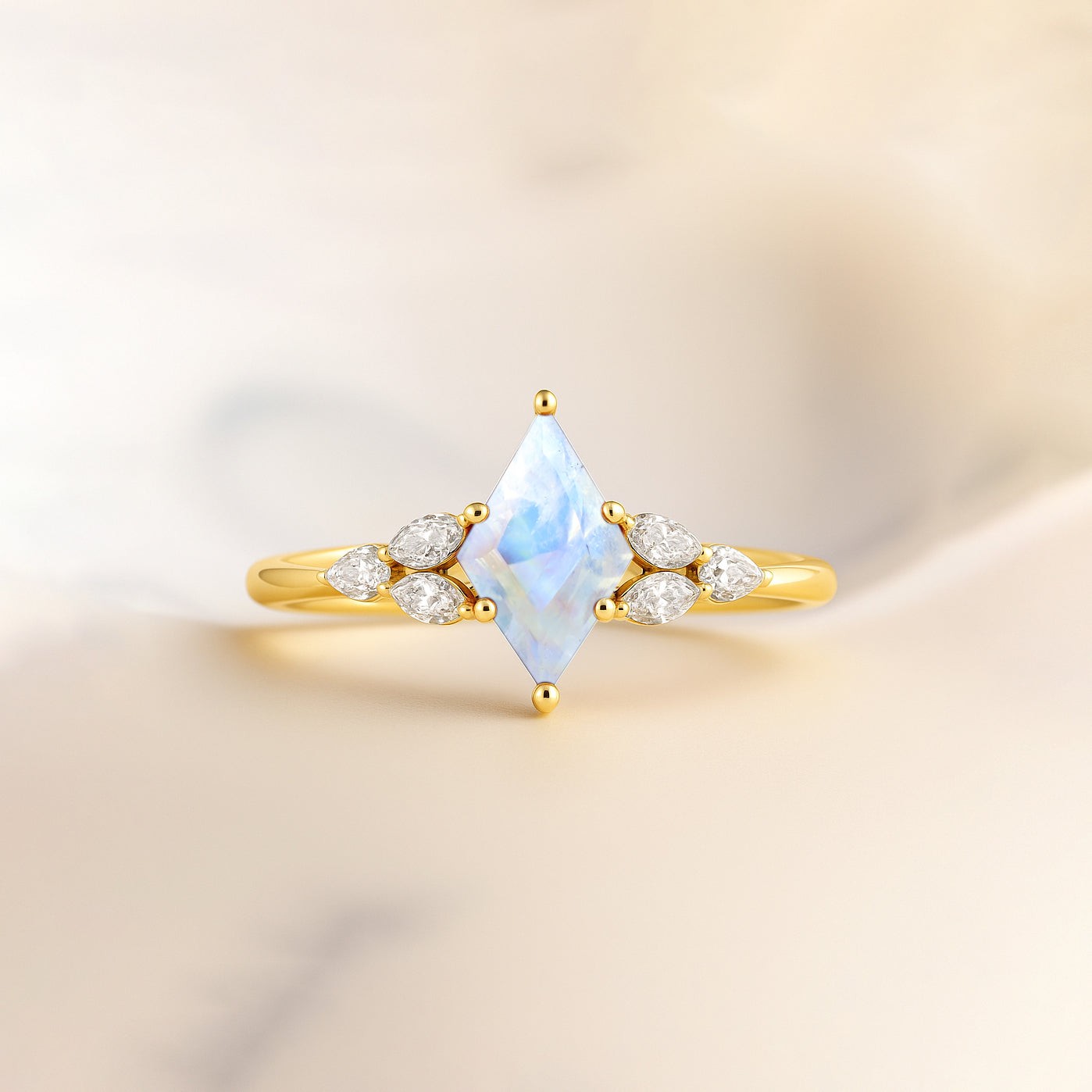 Natural Moonstone Kite Shape Solitaire Ring 8X6MM Faceted Cut