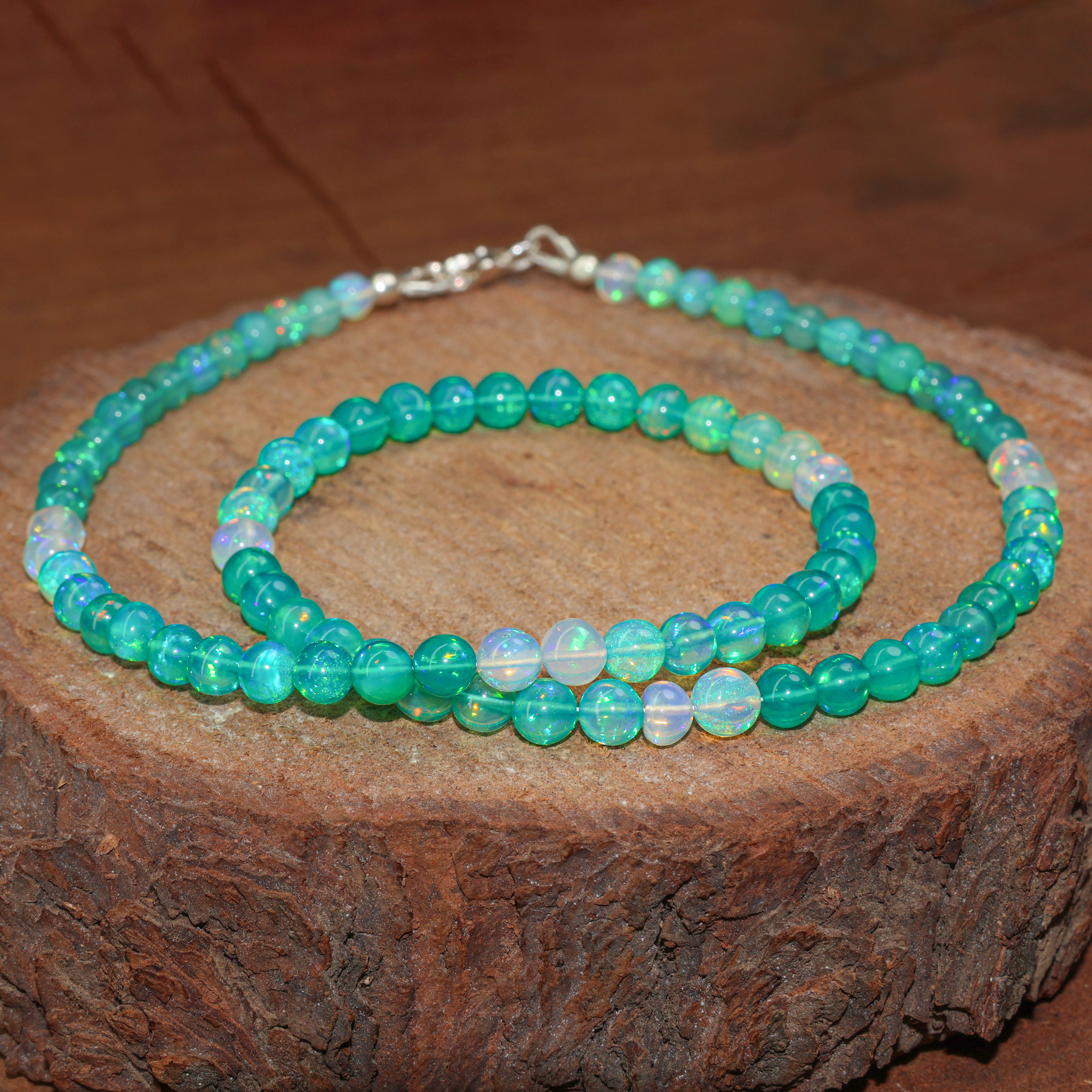 Green Multifire Opal Round Gemstone Shaded Necklace