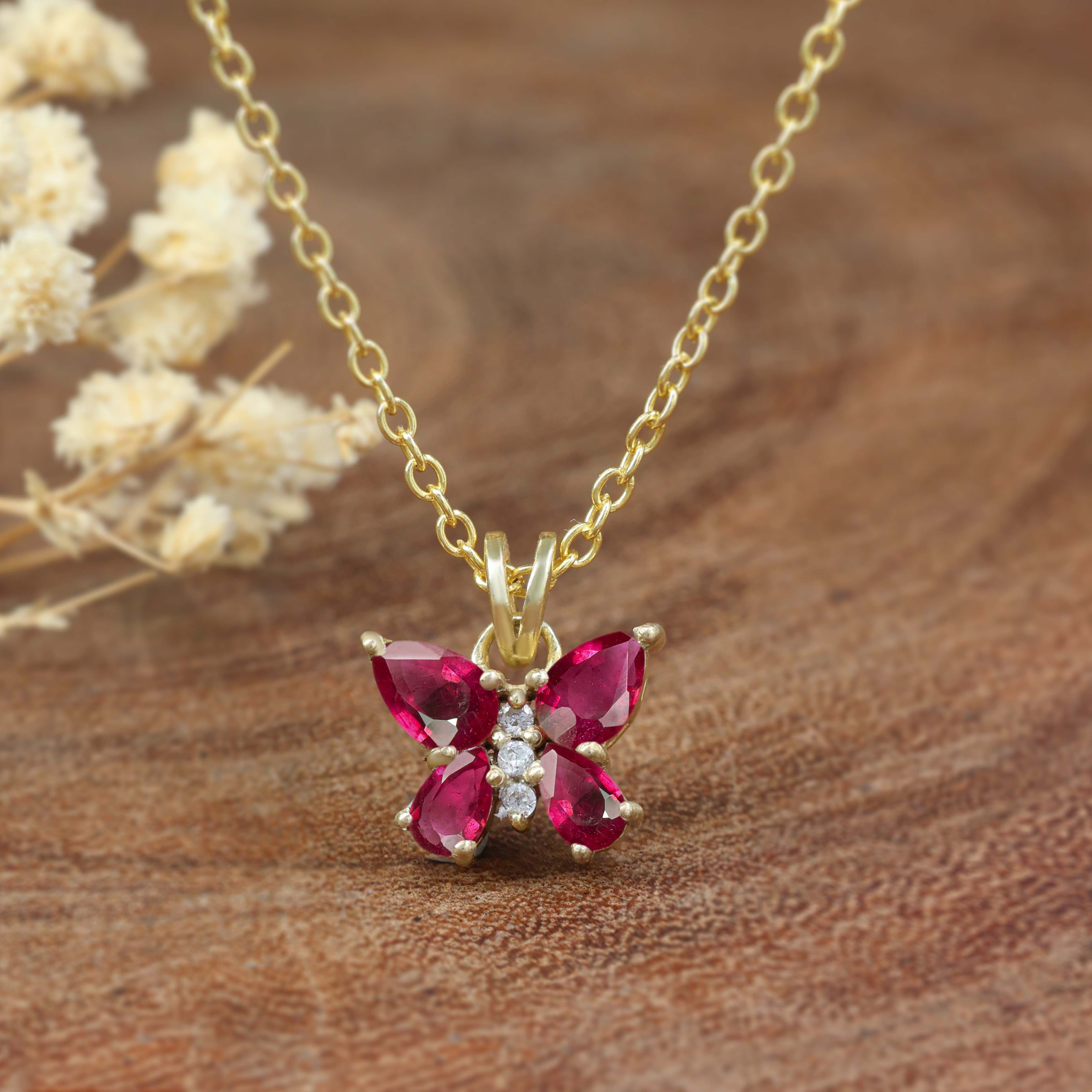 RUBY NECKLACE