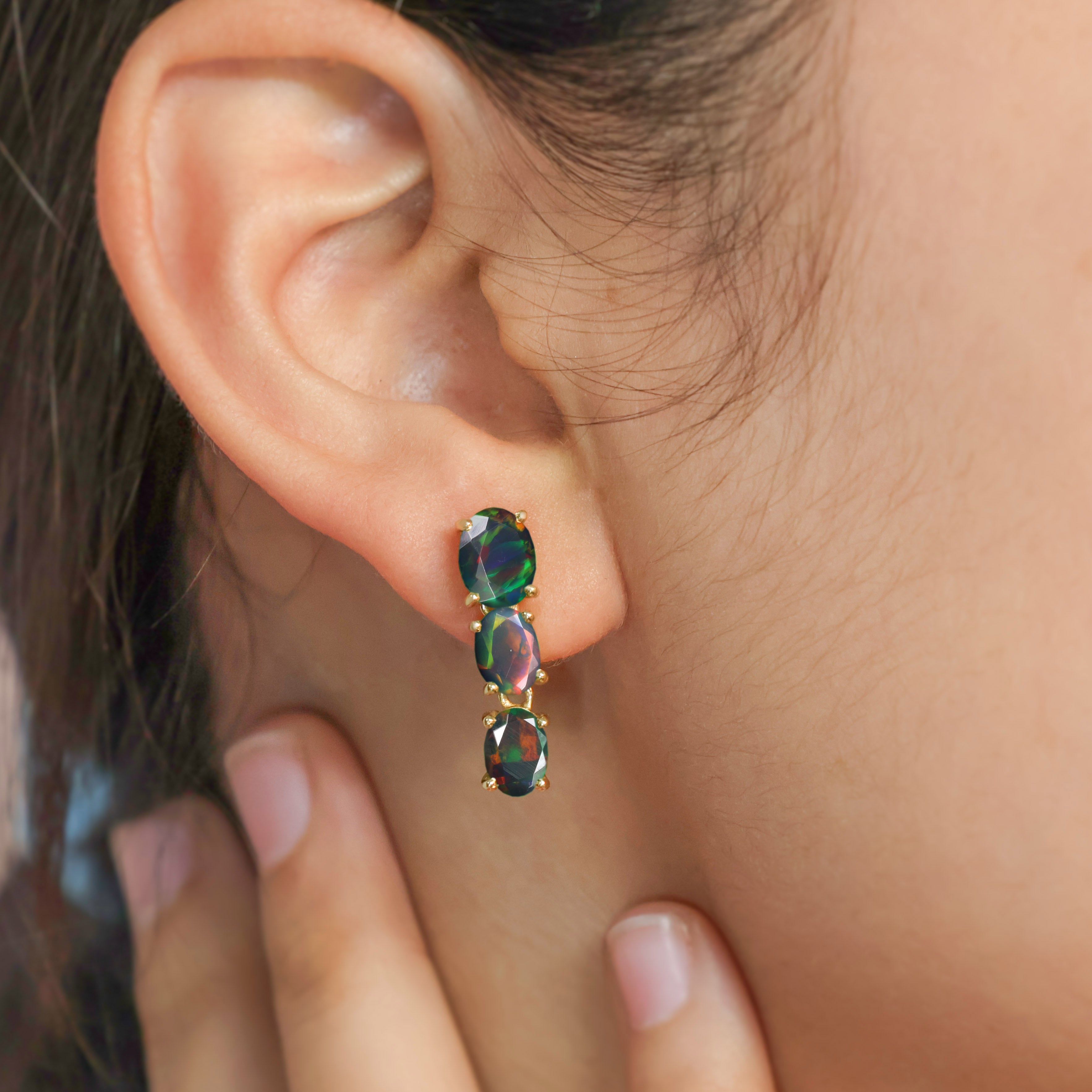 BLACK OPAL EARRING