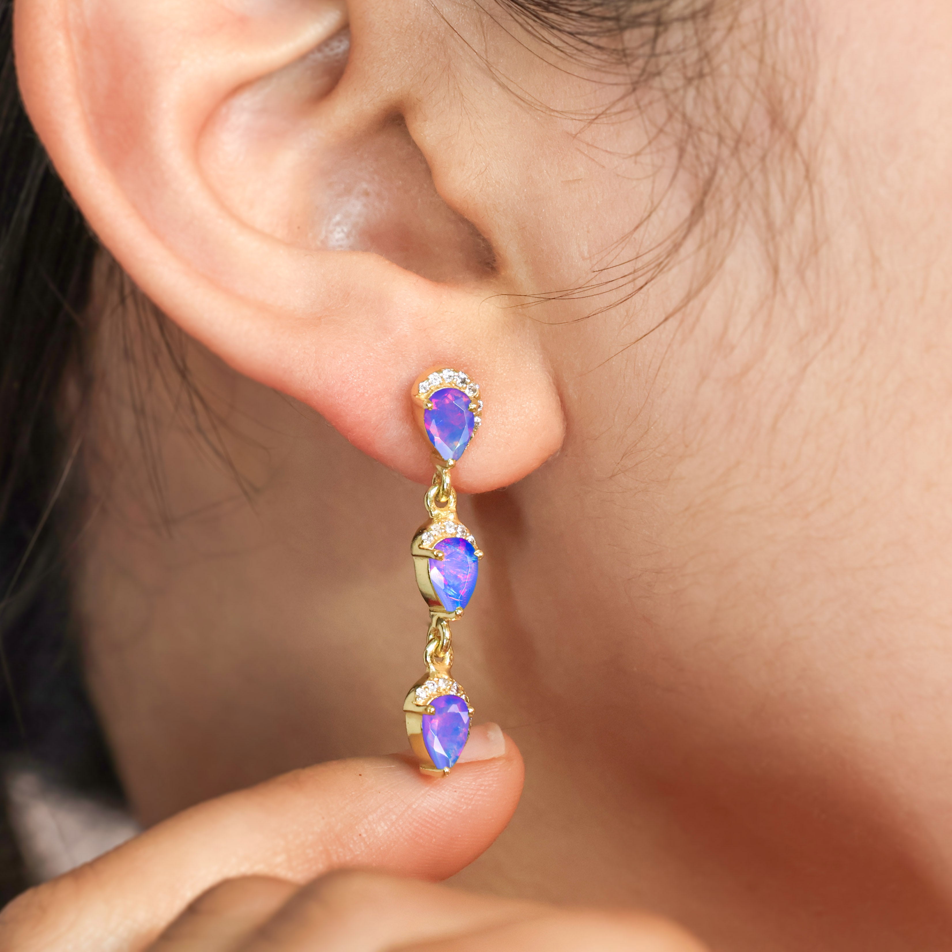 LAVENDER OPAL EARRING