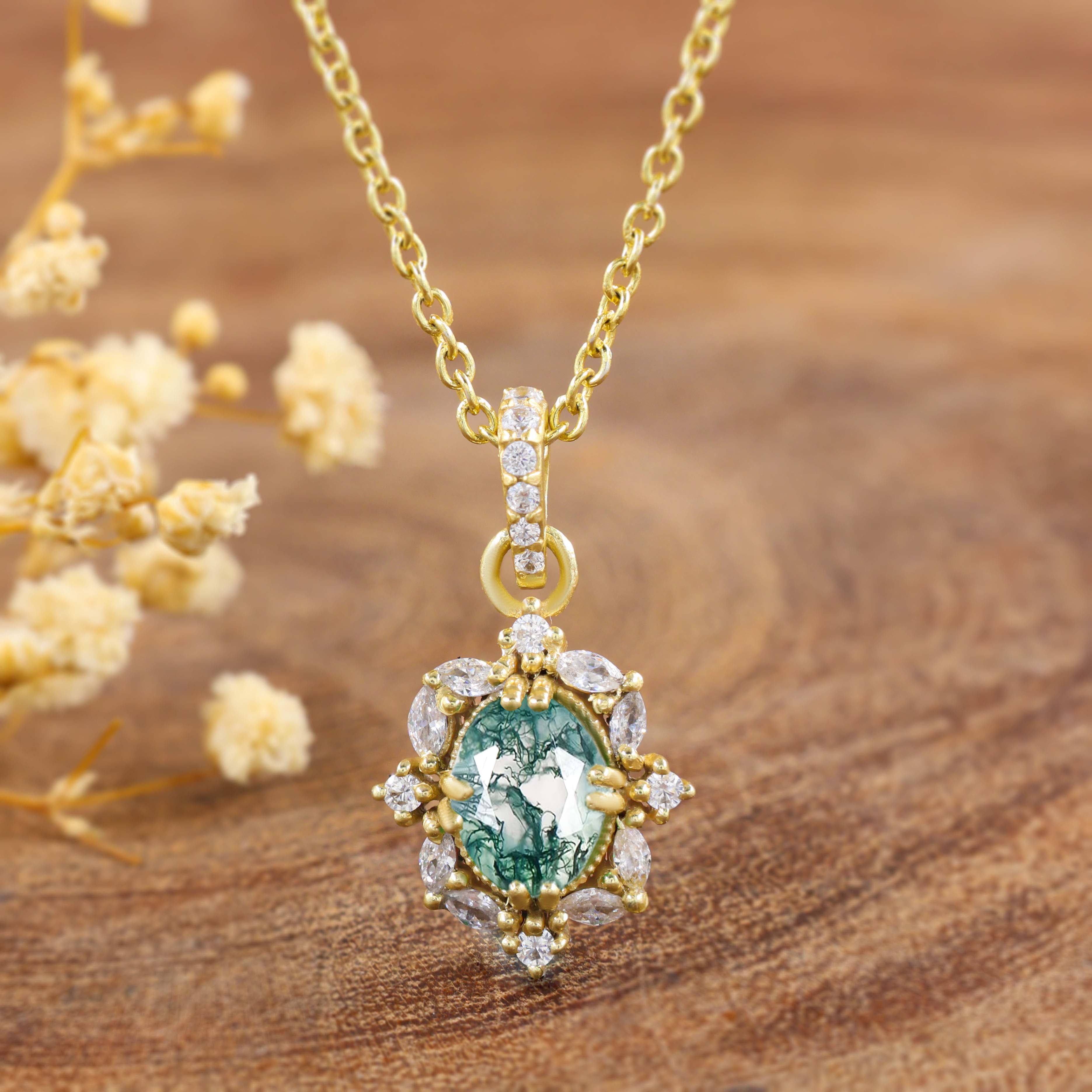 MOSS AGATE NECKLACE