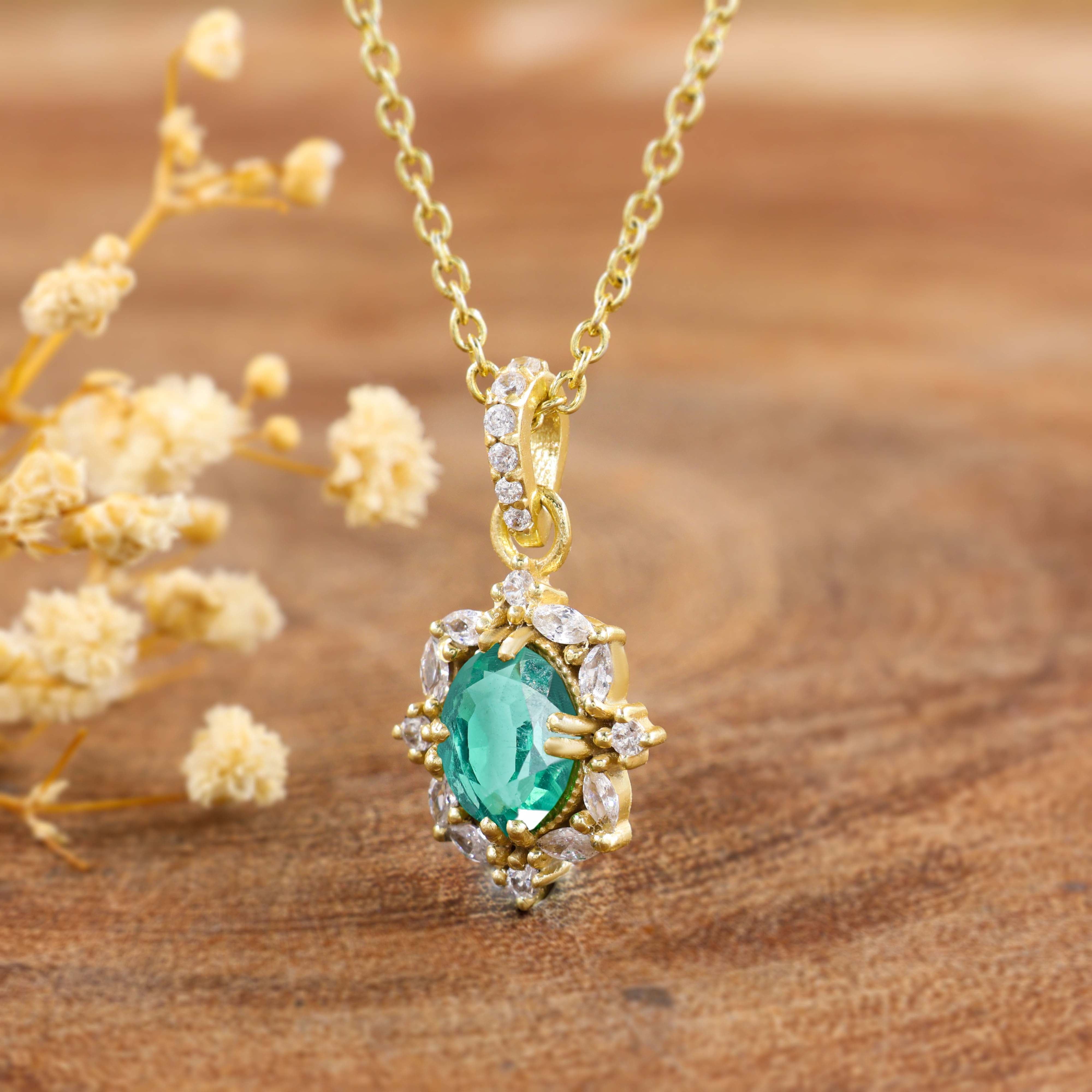 EMERALD NECKLACE