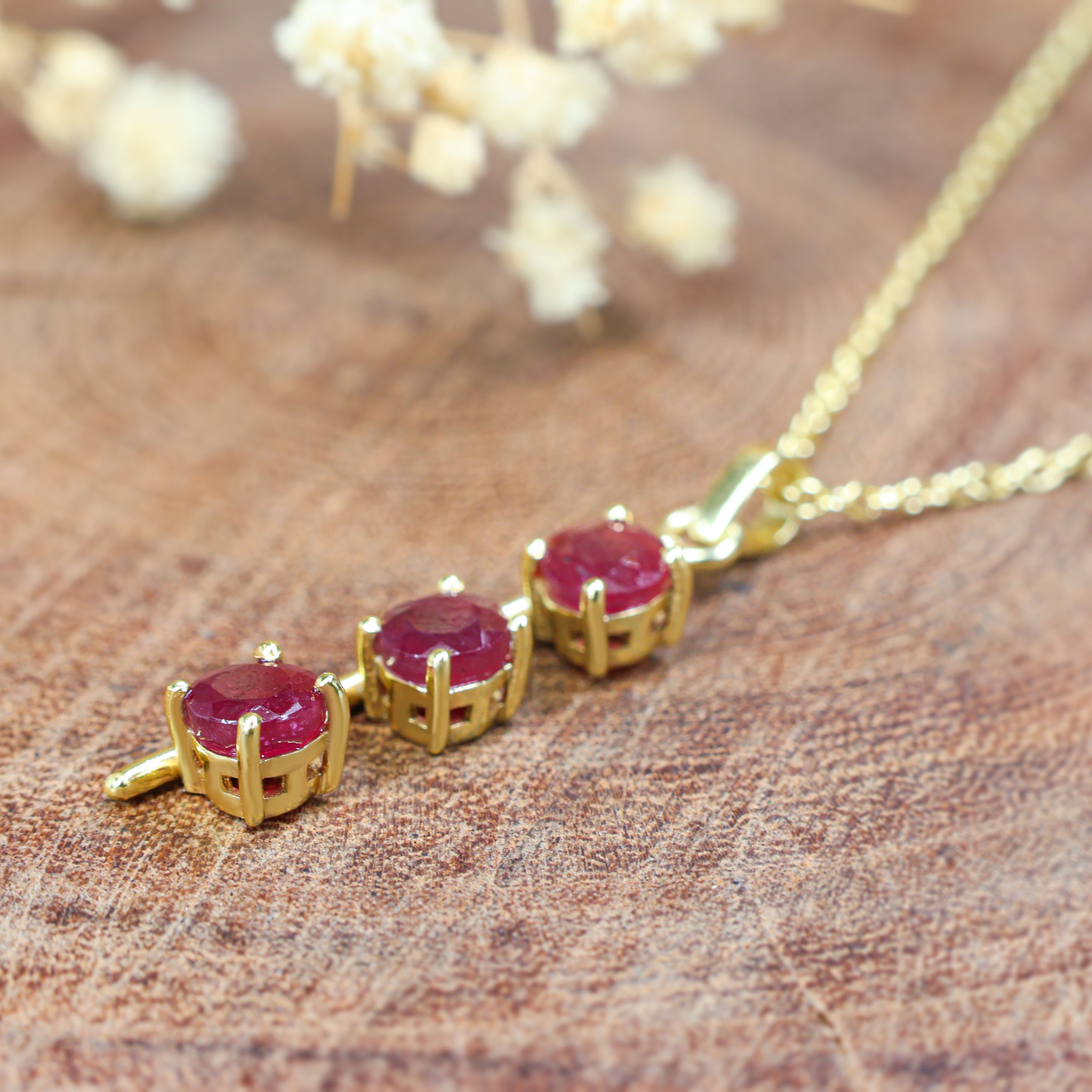 RUBY NECKLACE
