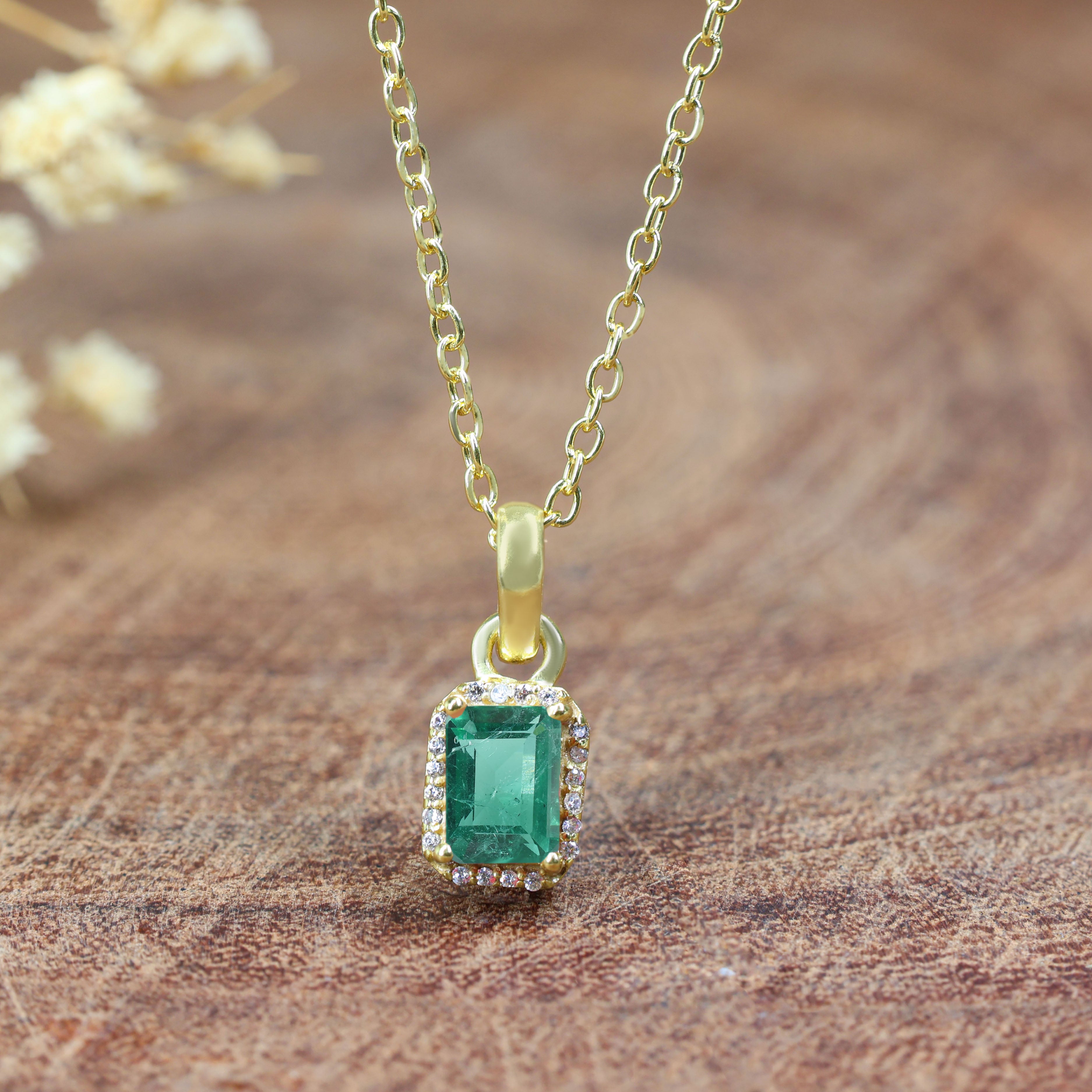 EMERALD NECKLACE