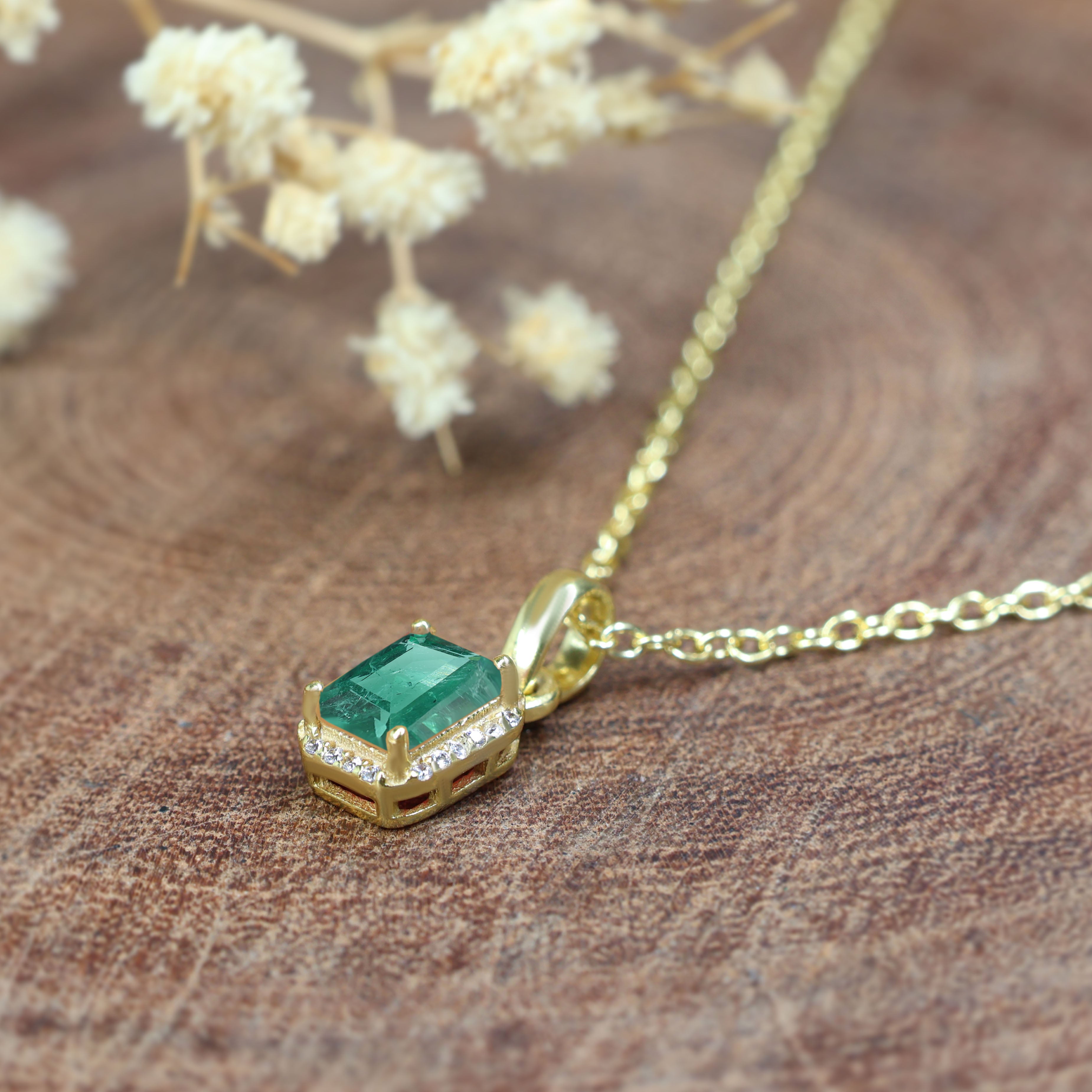 EMERALD NECKLACE