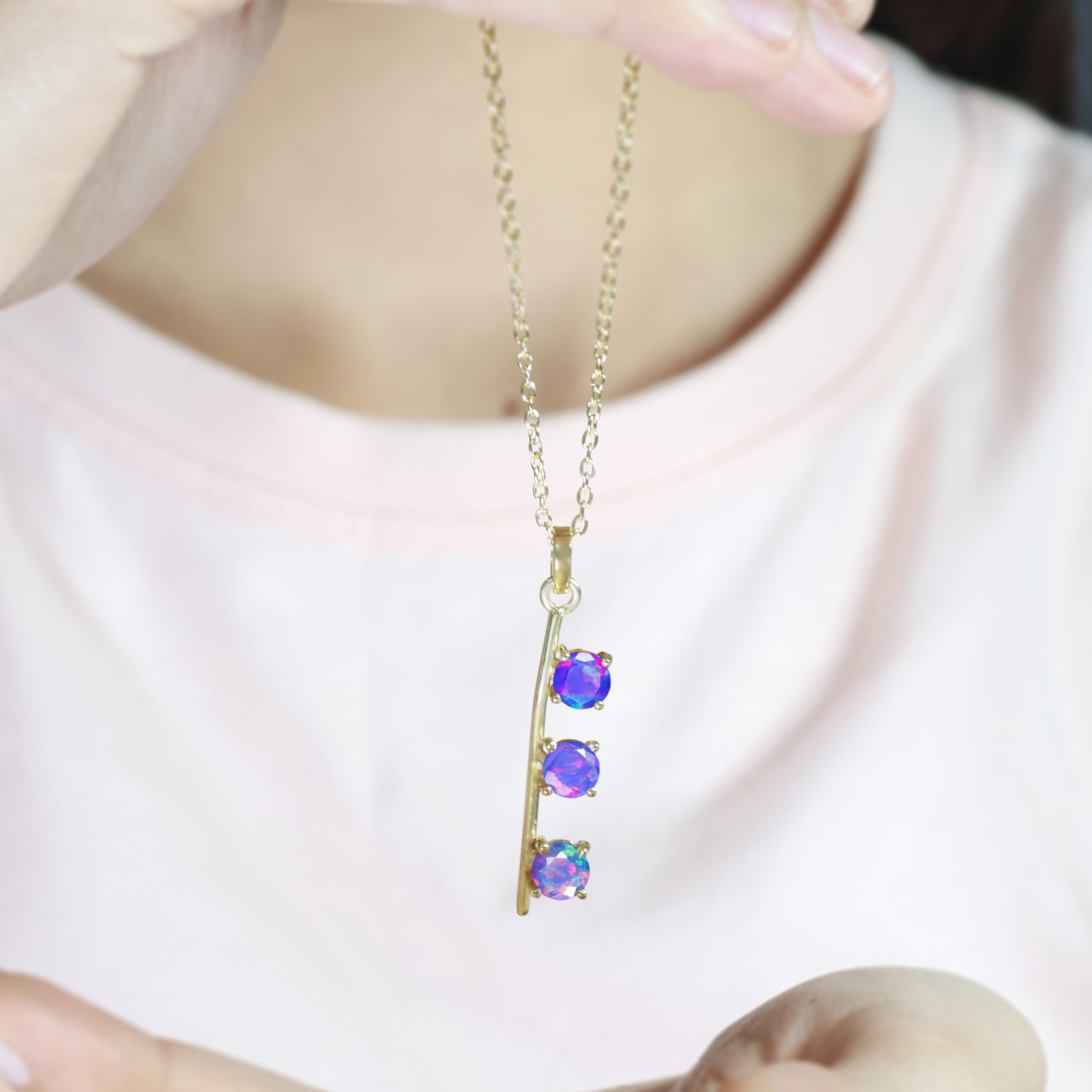 LAVENDER OPAL NECKLACE