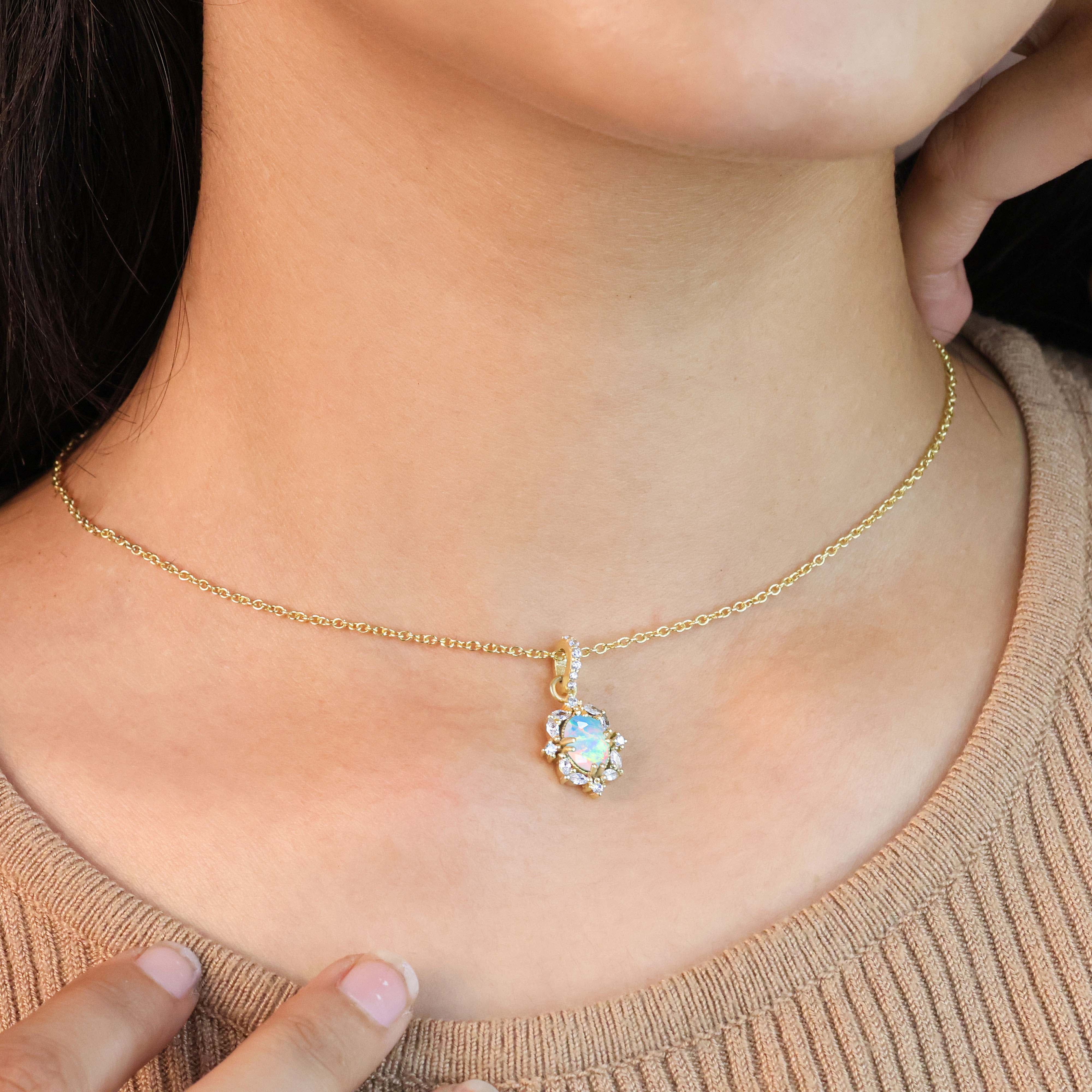 WHITE OPAL NECKLACE