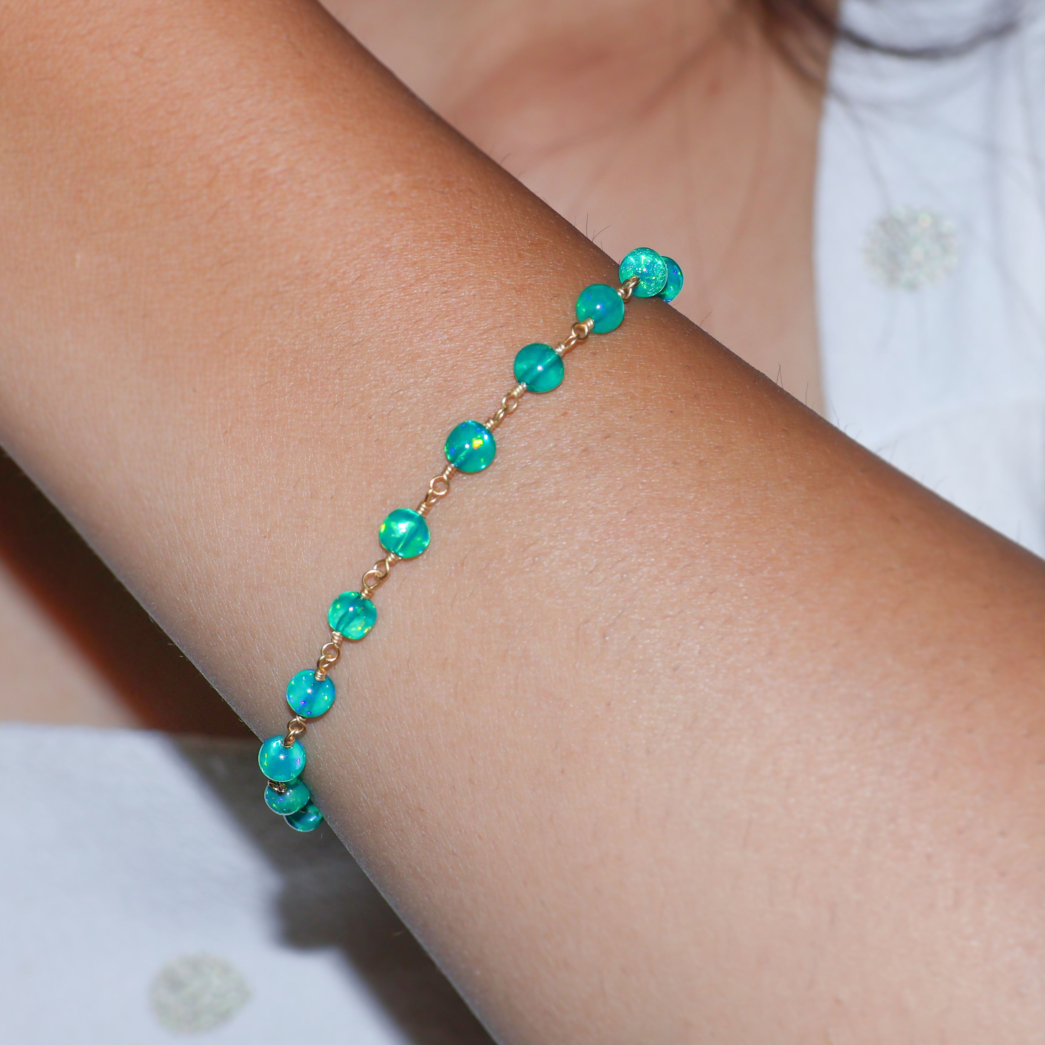 GREEN OPAL BEADED BRACELET