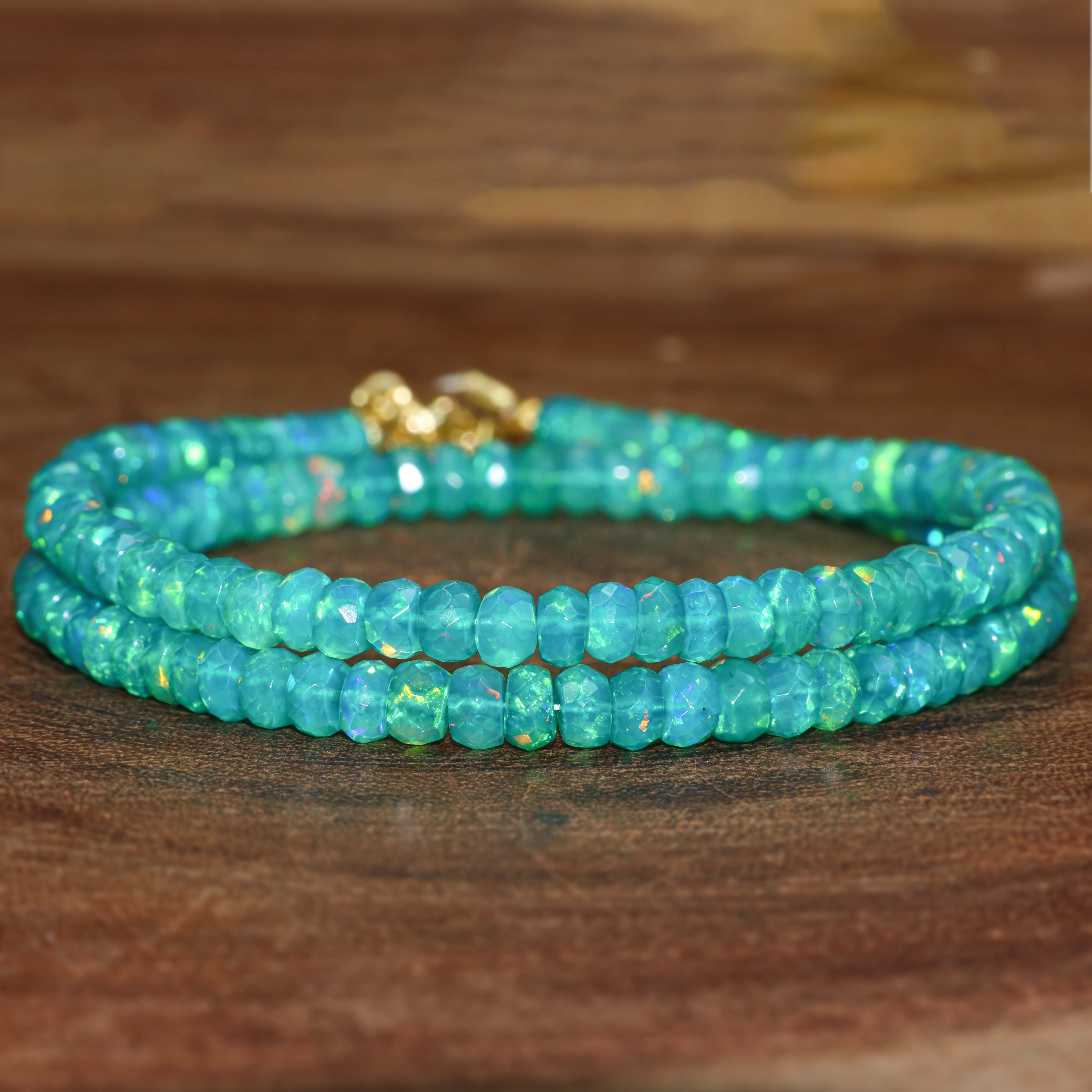 GREEN OPAL NECKLACE