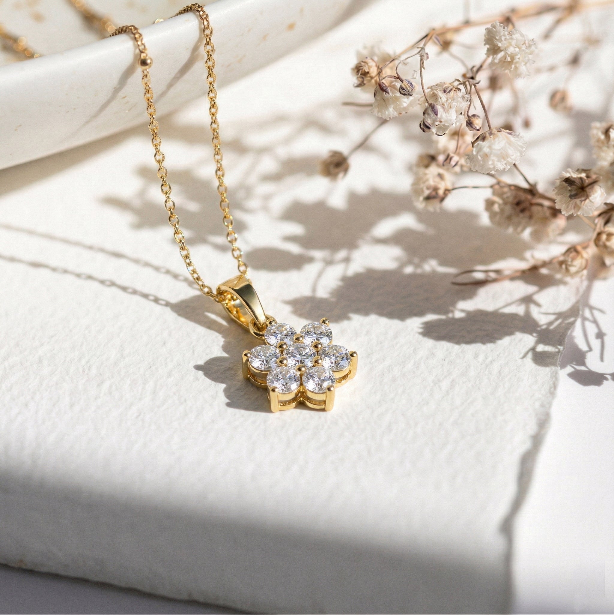 Dainty flower pendant necklace featuring premium moissanite gemstones