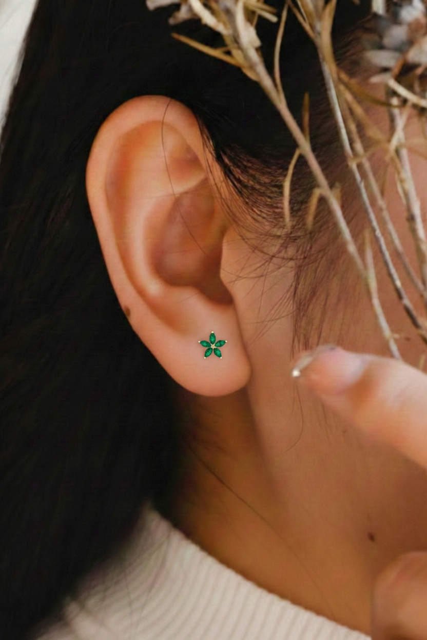 Emerald Flower and Marquis Shape Stud Earring in 925 Sterling Silver 4X2 MM 3ct.