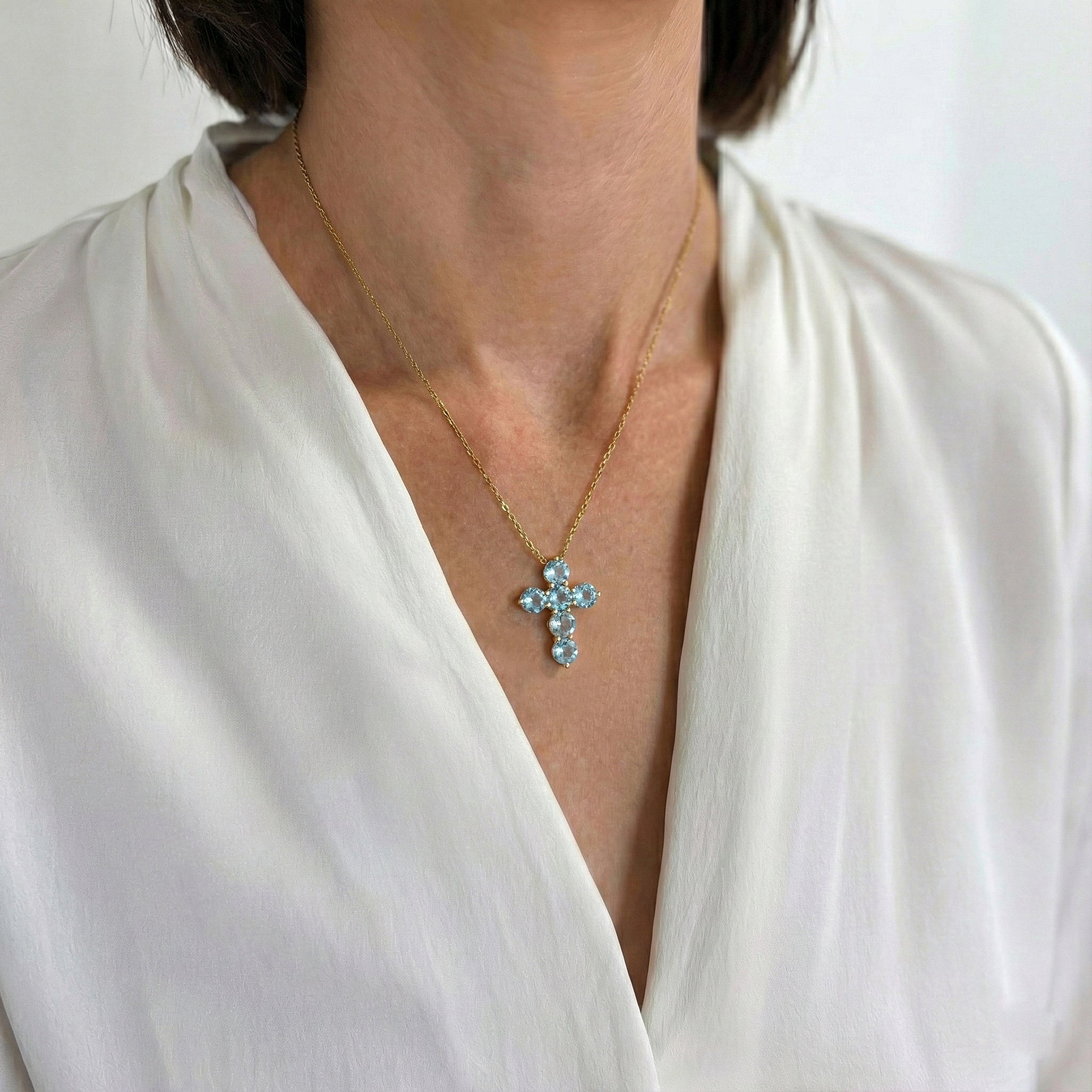 Aquamarine Round Cross Pendant Necklace in 925 Sterling Silver 3.90ct