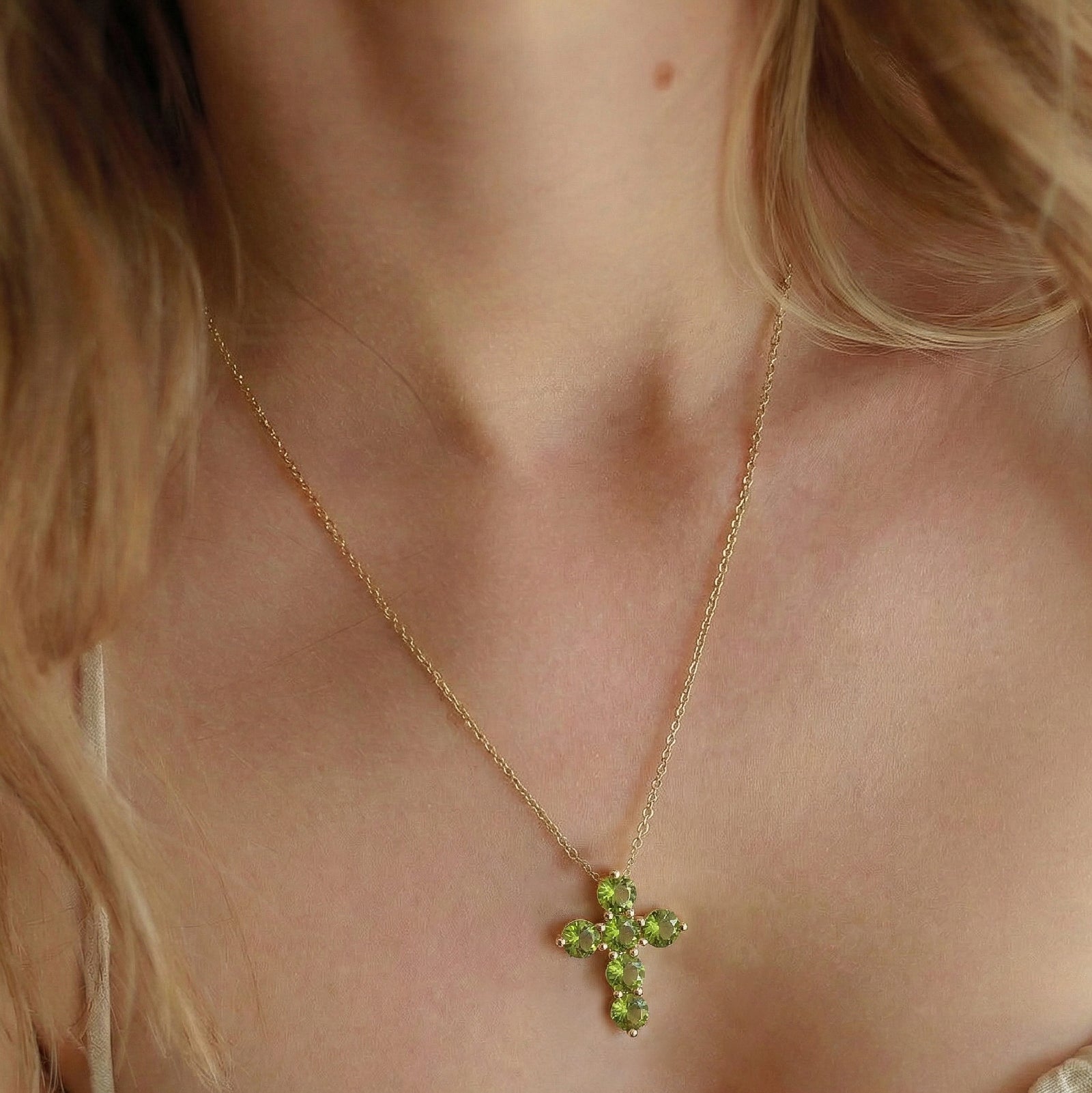 Peridot Round Cross Pendant Necklace in Yellow Gold Plated 3.90ct