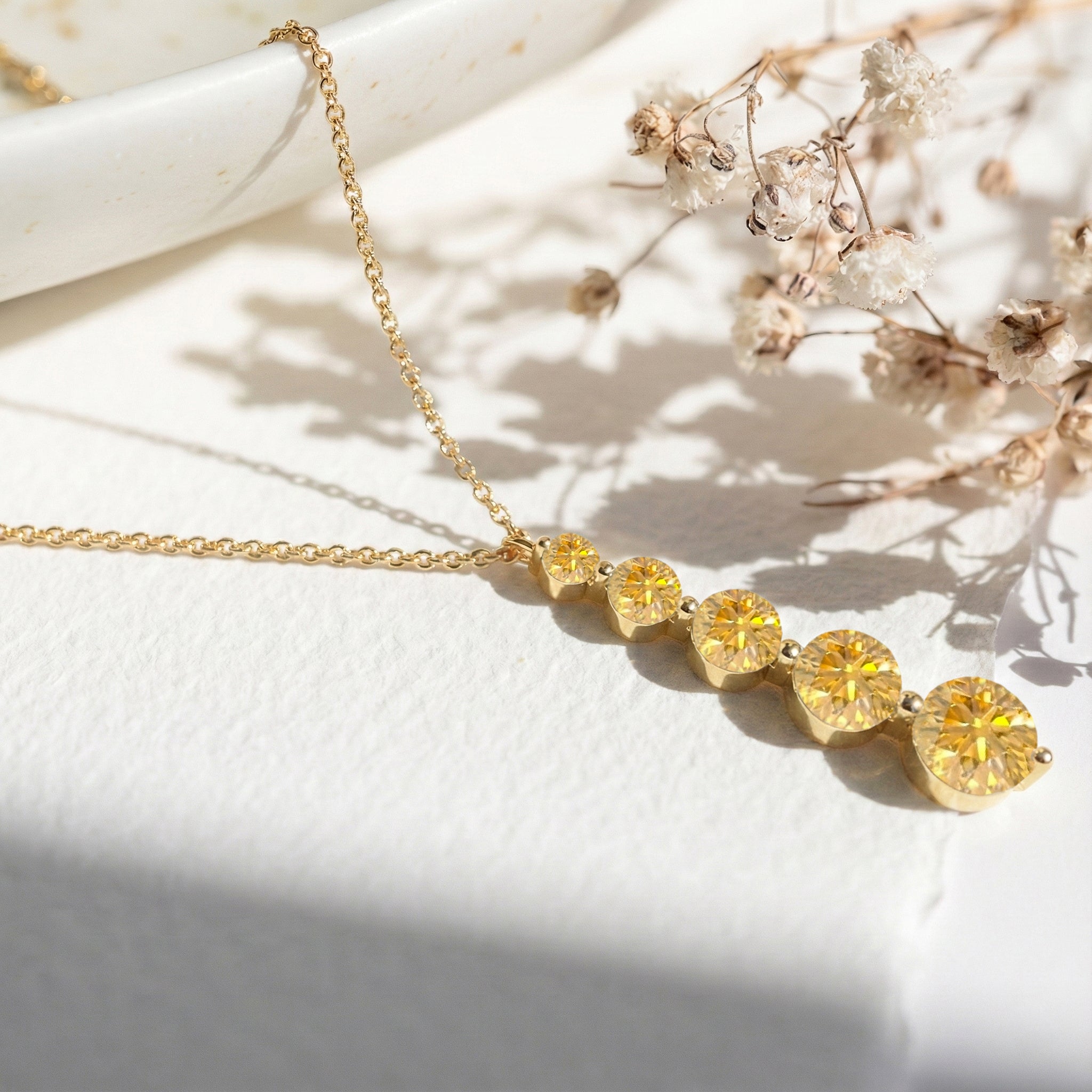 Citrine Round 5 Stone Bar Pendant Necklace in Yellow Gold Plated 3.90ct