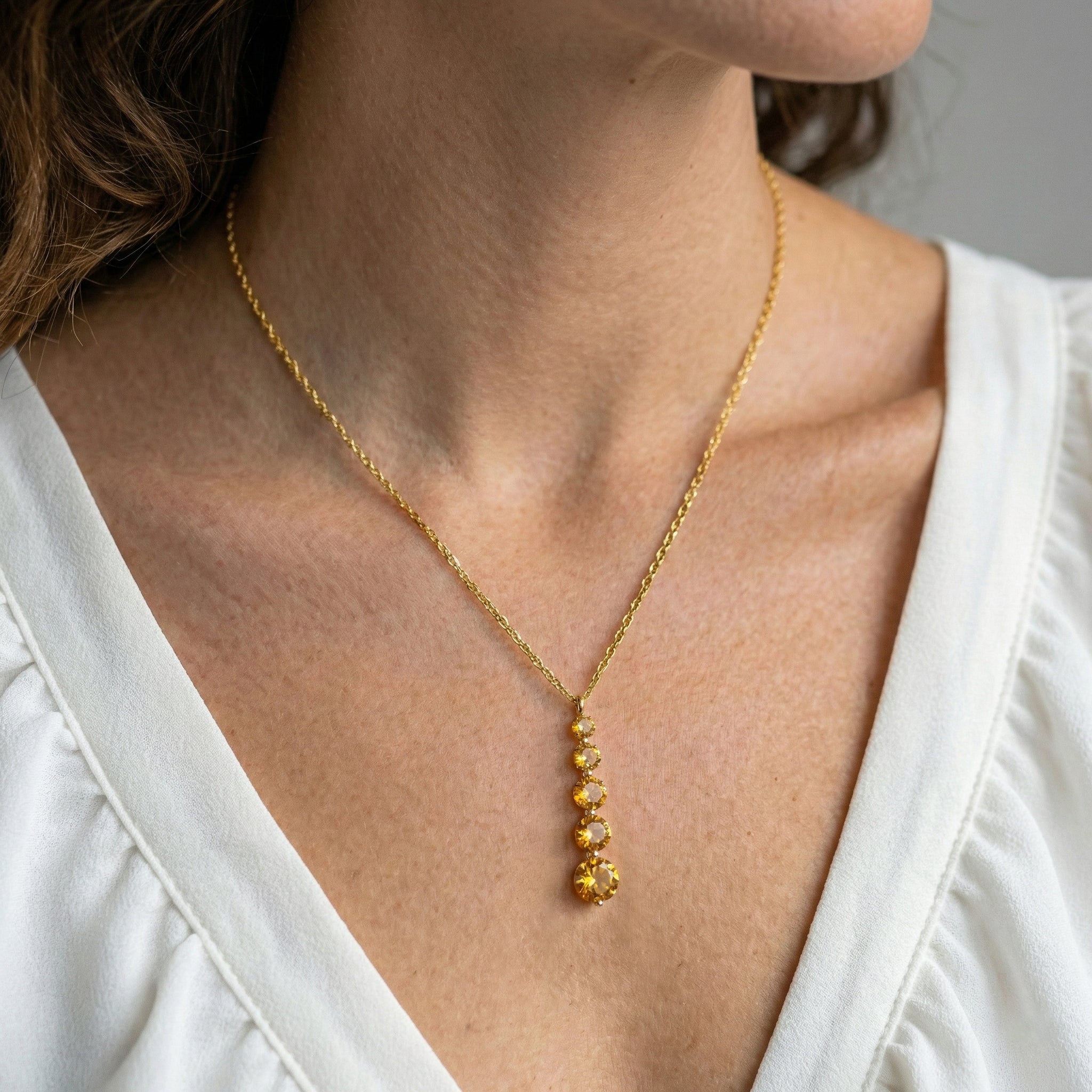 Citrine Round 5 Stone Bar Pendant Necklace in Yellow Gold Plated 3.90ct