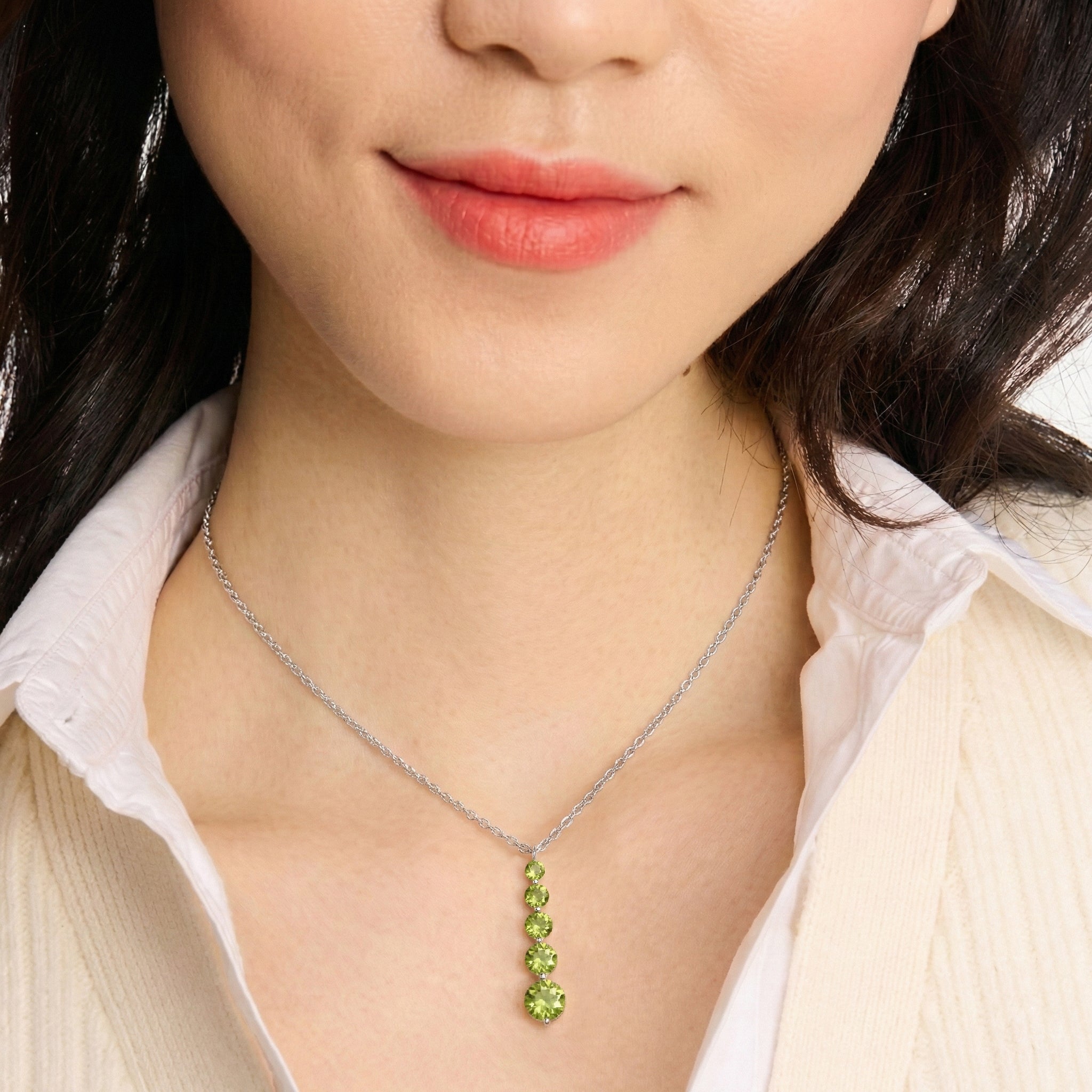 Peridot Round 5 Stone Bar Pendant Necklace in 925 Sterling Silver 3.90ct
