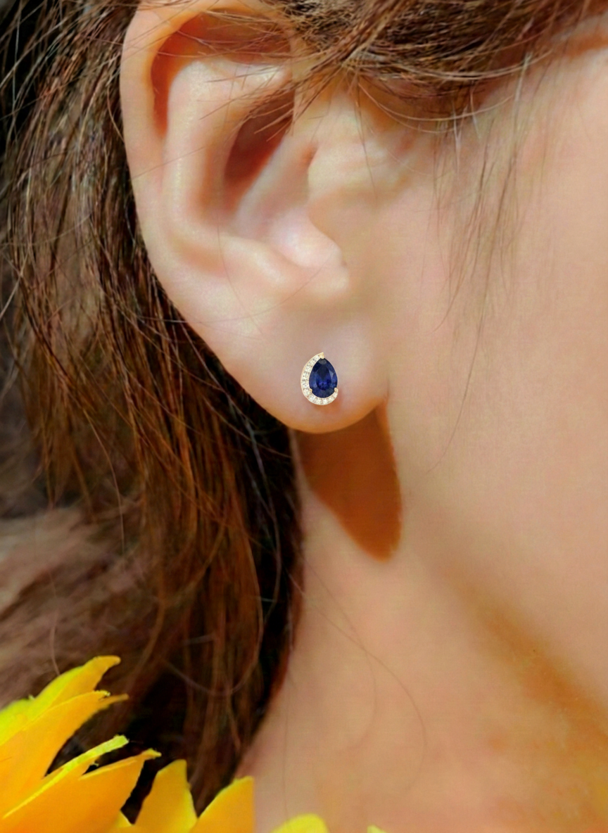 Blue Sapphire Pear Halo Stud Earrings in 925 Sterling Silver 1ct
