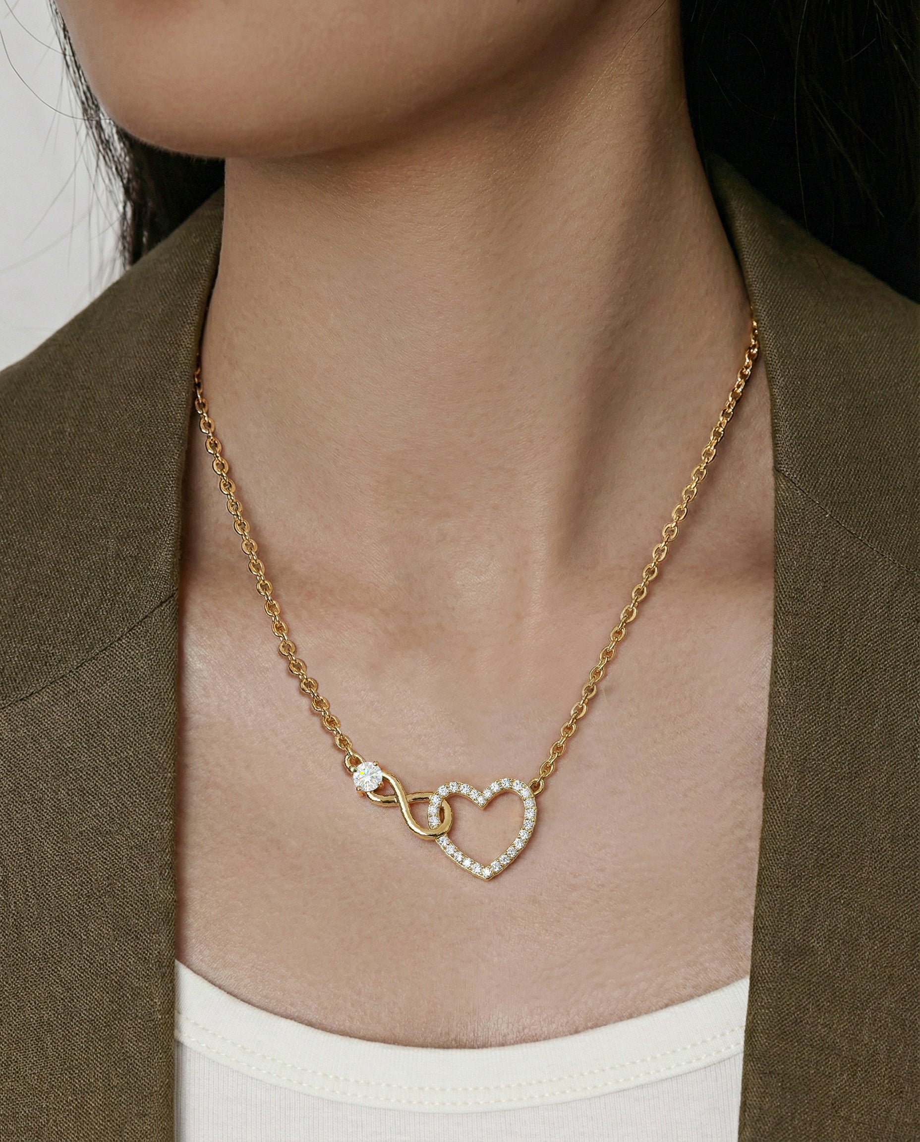 Simulated Diamond Round Infinity Heart Pendant Necklace in Yellow Gold Plated 0.45ct