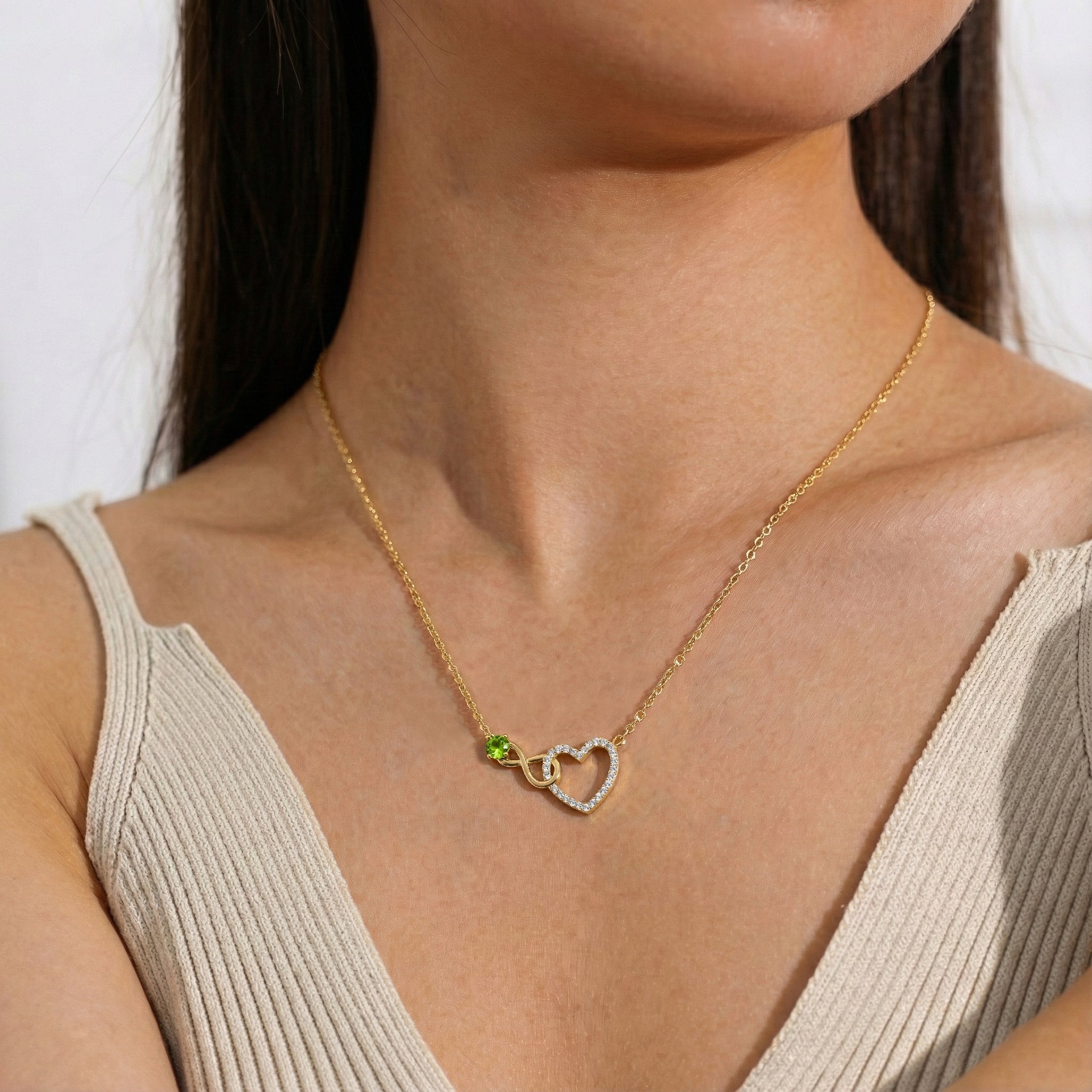 Peridot Round Infinity Heart Pendant Necklace in 925 Sterling Silver 0.45ct