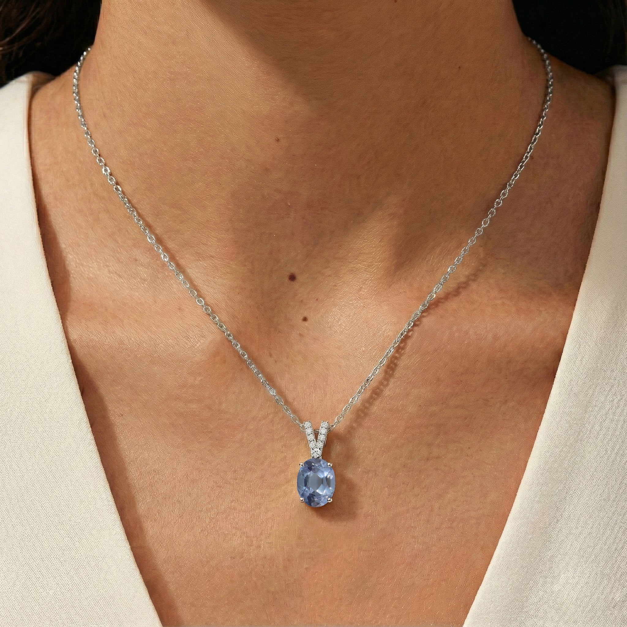 Alexandrite Solitaire Pendant Necklace in 925 Sterling Silver 1.2ct