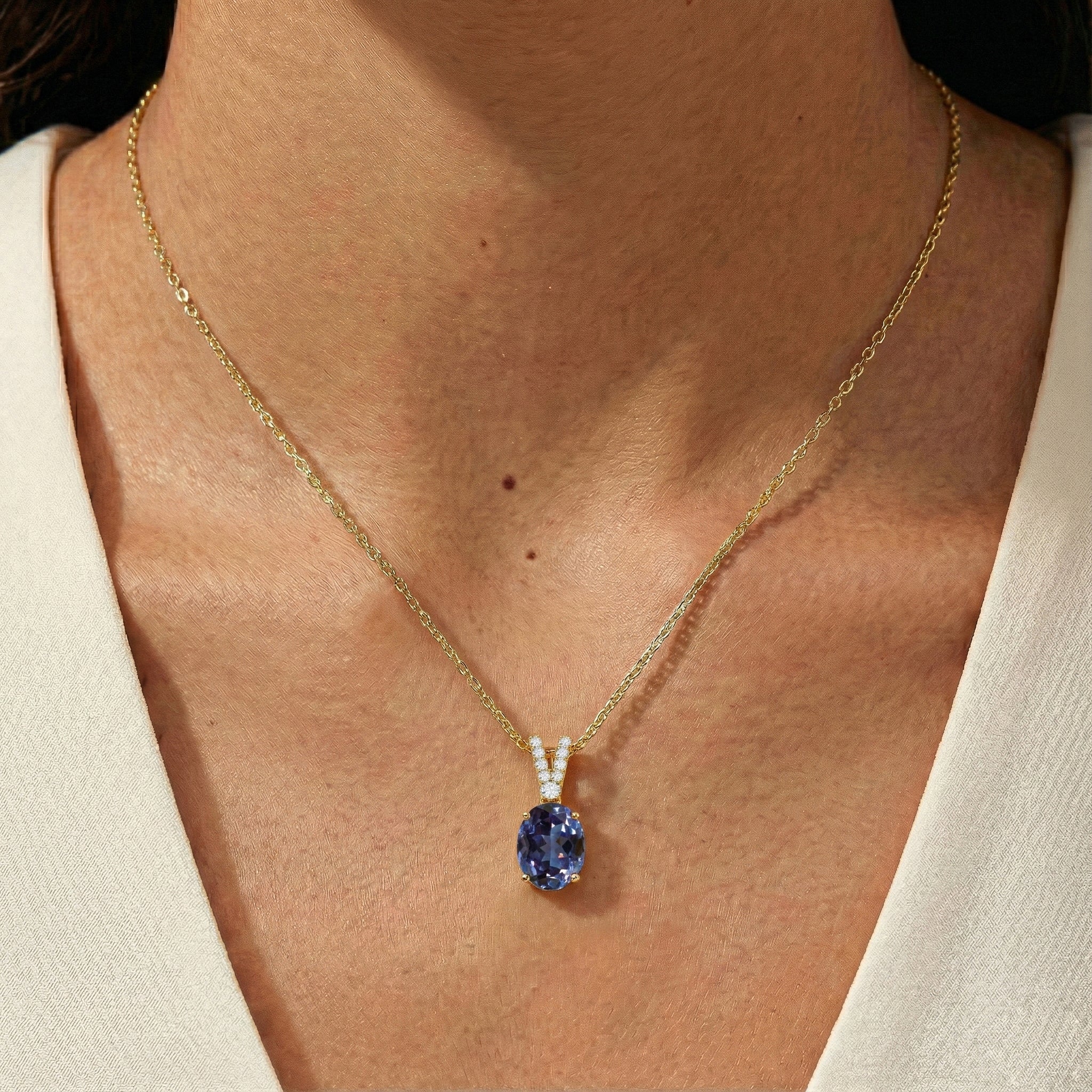 Alexandrite Solitaire Pendant Necklace in 925 Sterling Silver 1.2ct