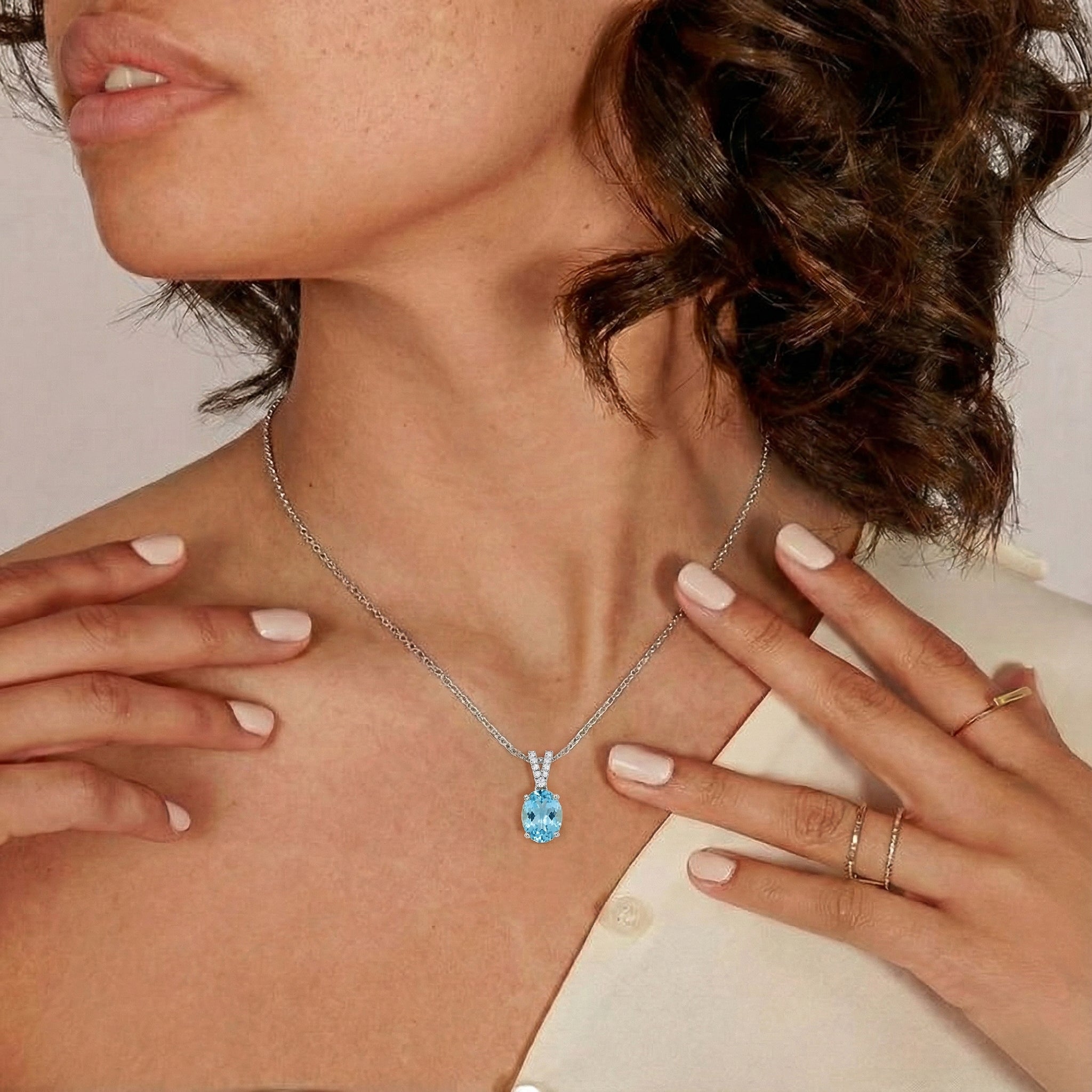 Natural Blue Topaz Solitaire Pendant Necklace in 925 Sterling Silver 1.2ct